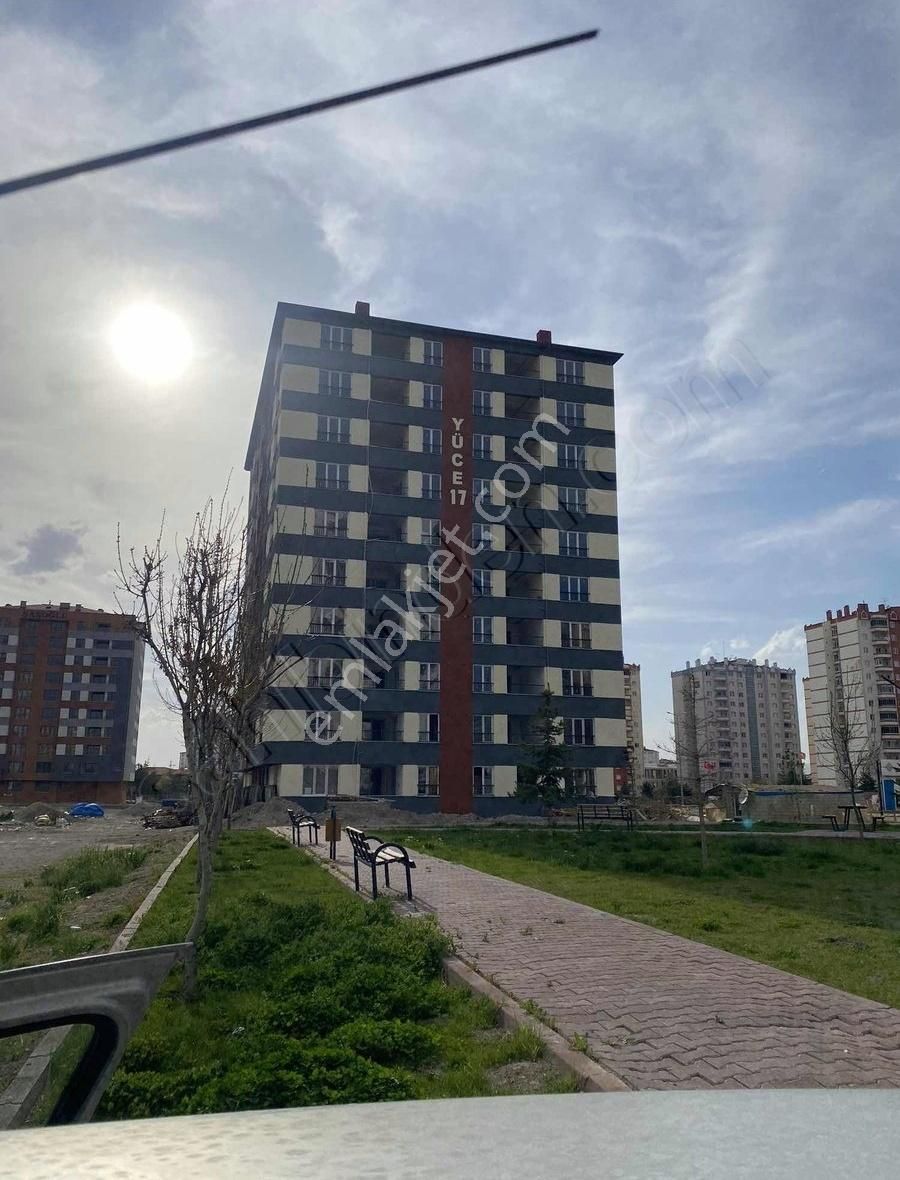 Beyazşehirin Gözde Konumunda Satılık 3.5+1 Ultralüx Daireler