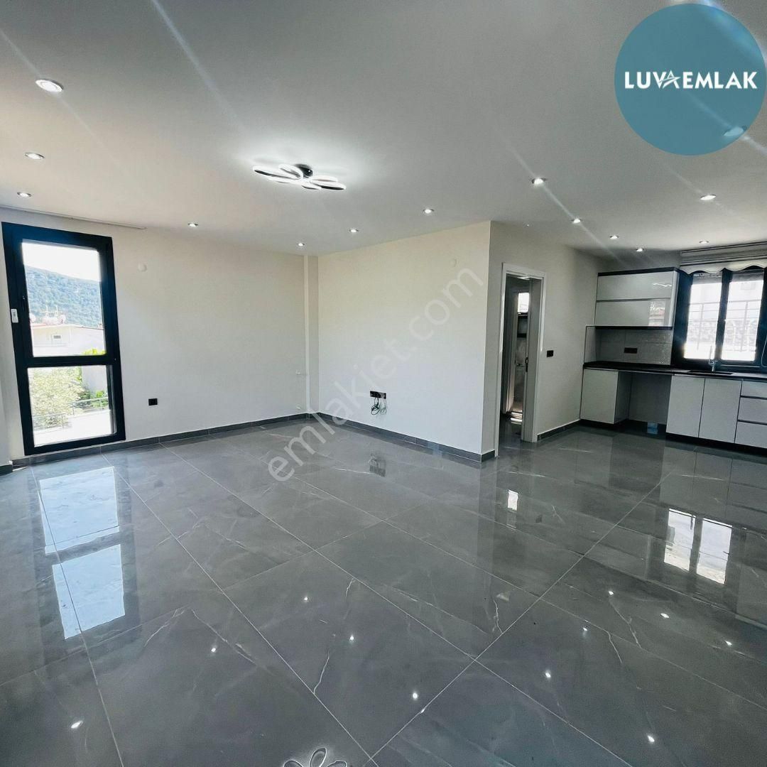 Didim Akbük’te Doğa Manzaralı Site İçi Tam Müstakil 5+1 Sıfır Villa - Görsel 8