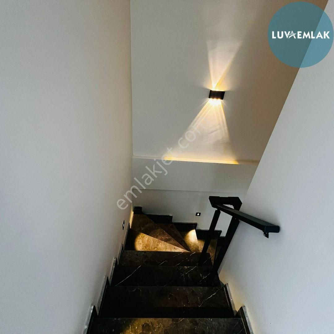 Didim Akbük’te Doğa Manzaralı Site İçi Tam Müstakil 5+1 Sıfır Villa - Görsel 12