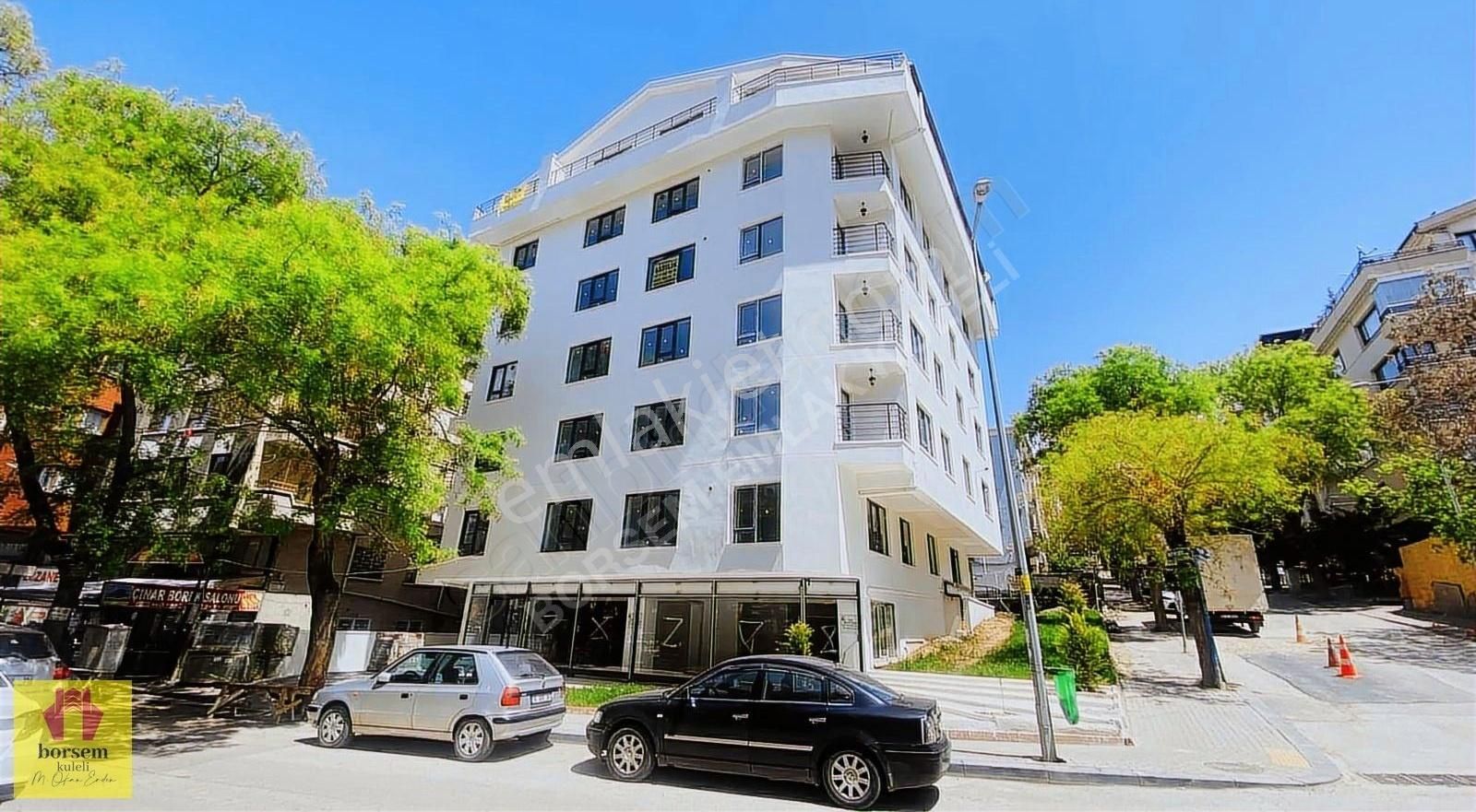 Mahmut Esad Bozkurt Caddesi Üzeri 1+1 Sıfır Daire