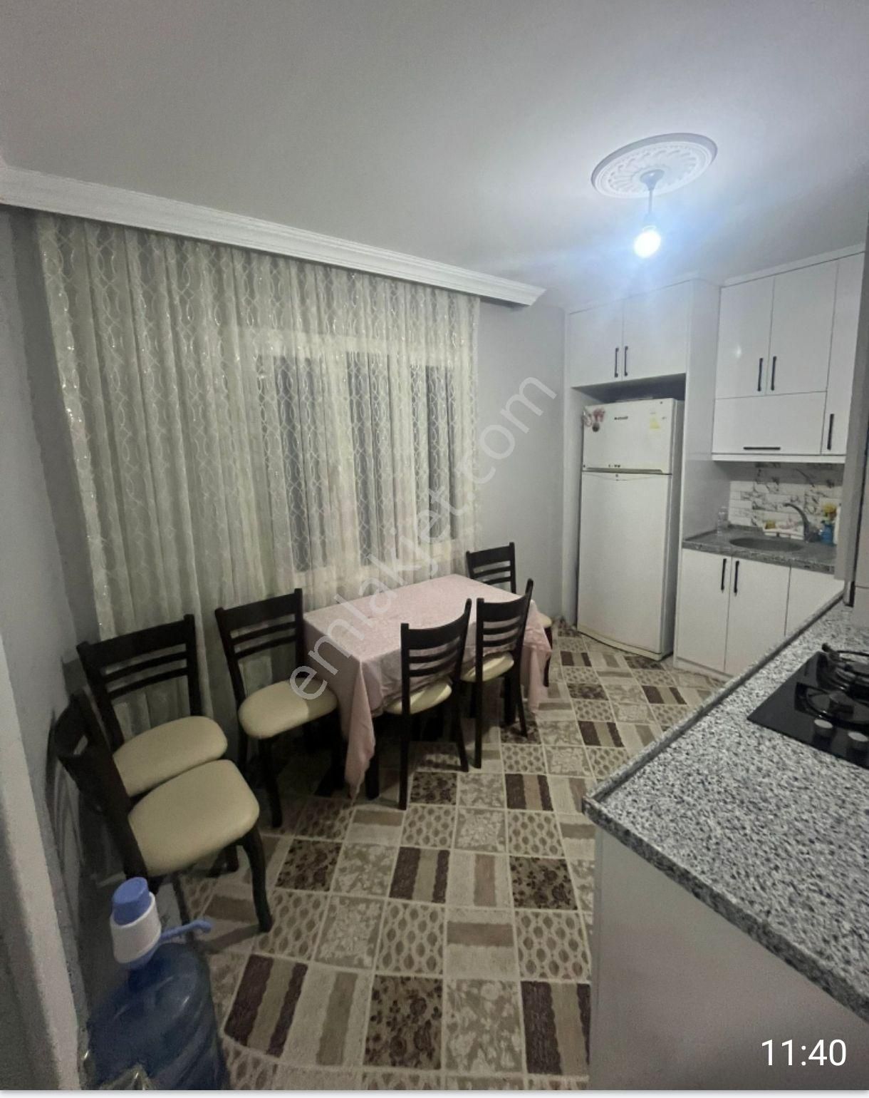Ceren Gayrimenkulden Cumhuriyet Mahallesi'nde Satılık Daire