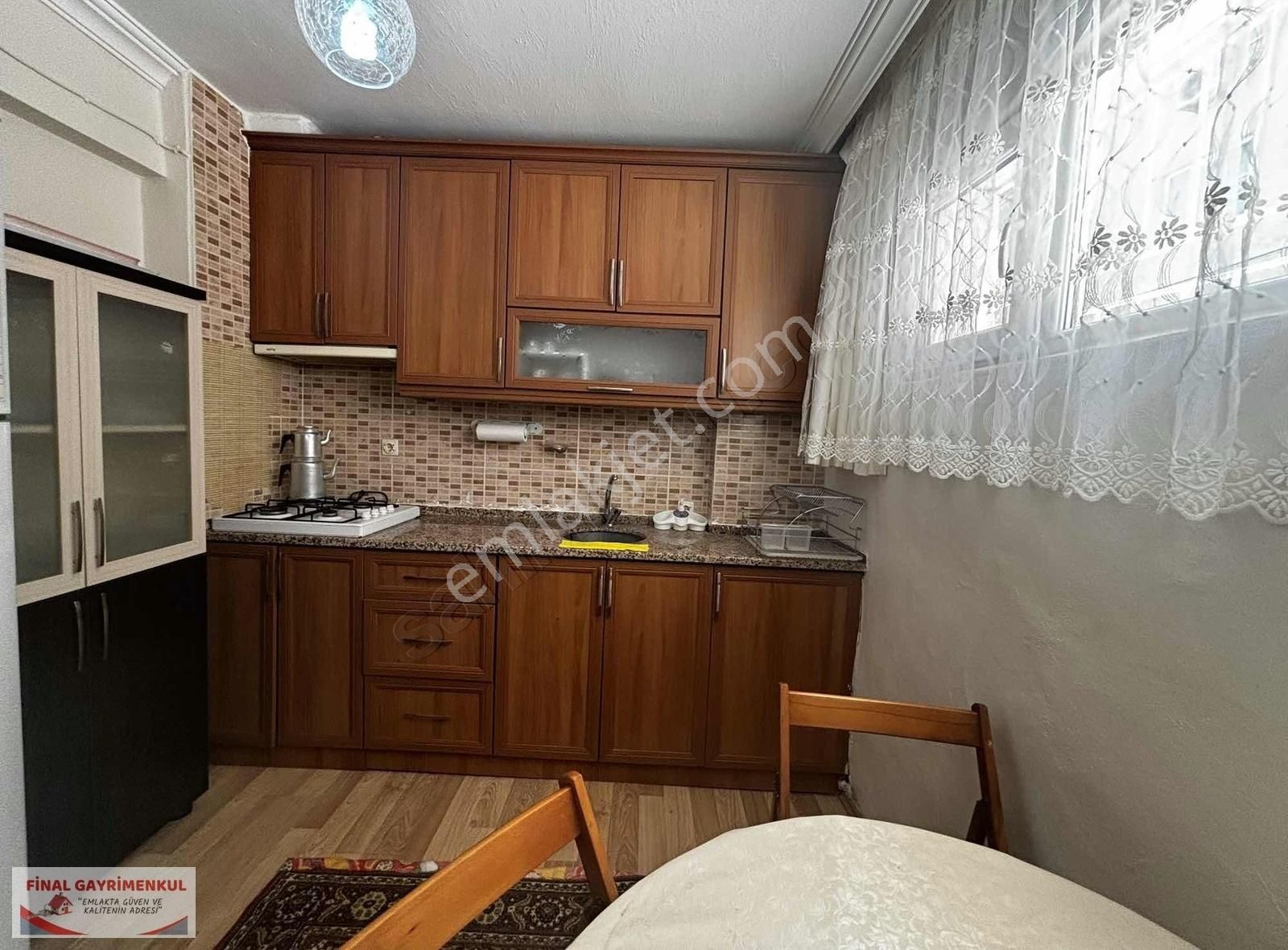 Final Gayrimenkul'den Karaköy'de Bekarlara Da Uygun 3+1 Daire
