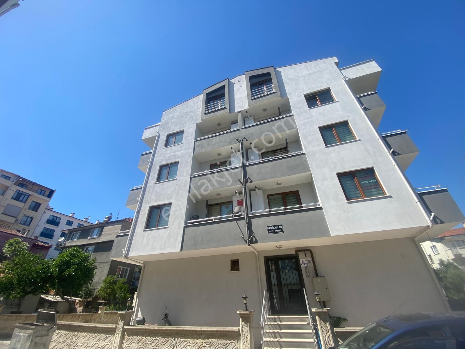 Elfiden Kasaplar Mah. Eşyalı 1+1 Kiralık Daire