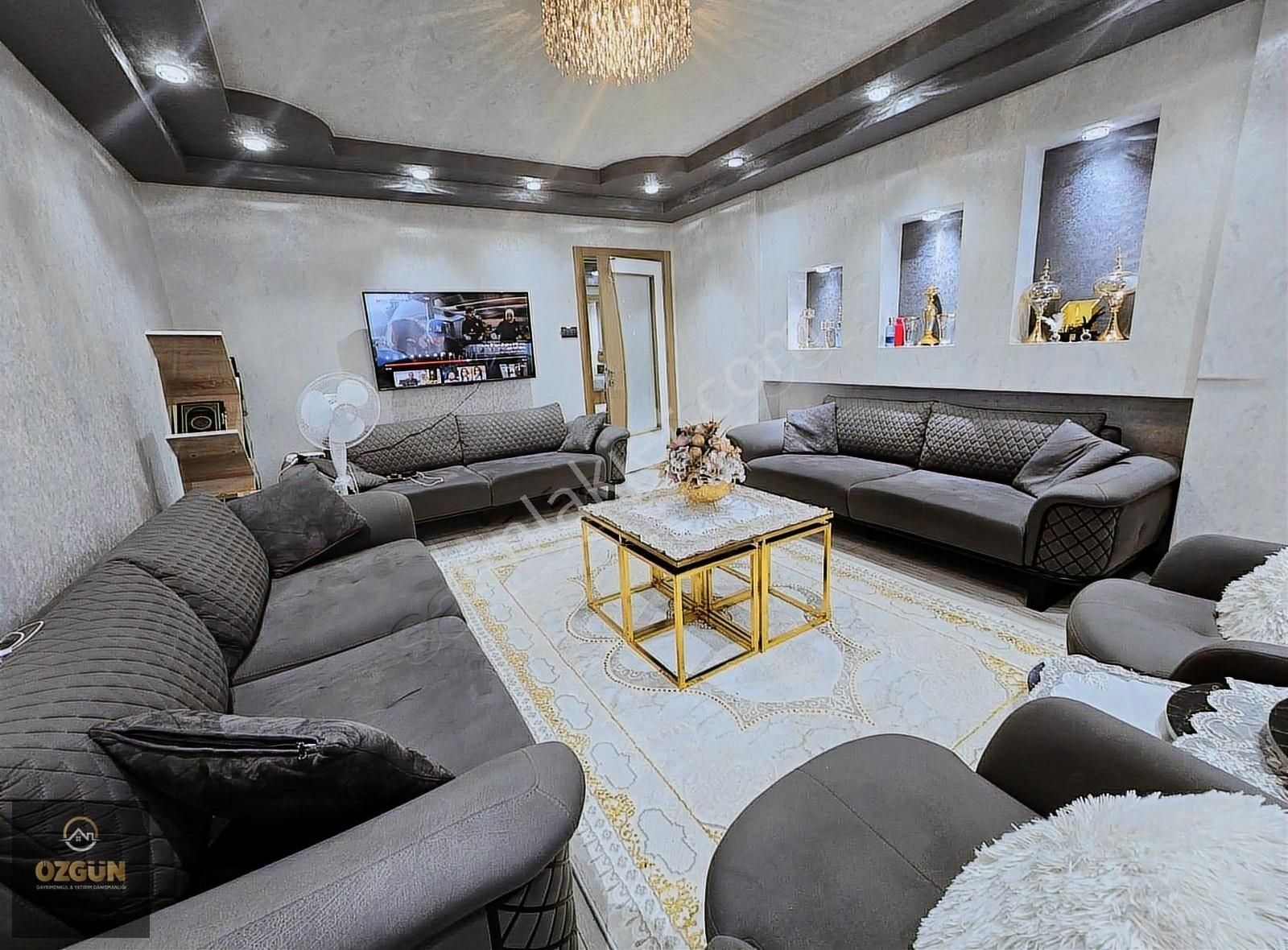 Her Kat Tek Daire Kapalı Mutfak Çift Bny.stlık 250m2 4+1+kiler