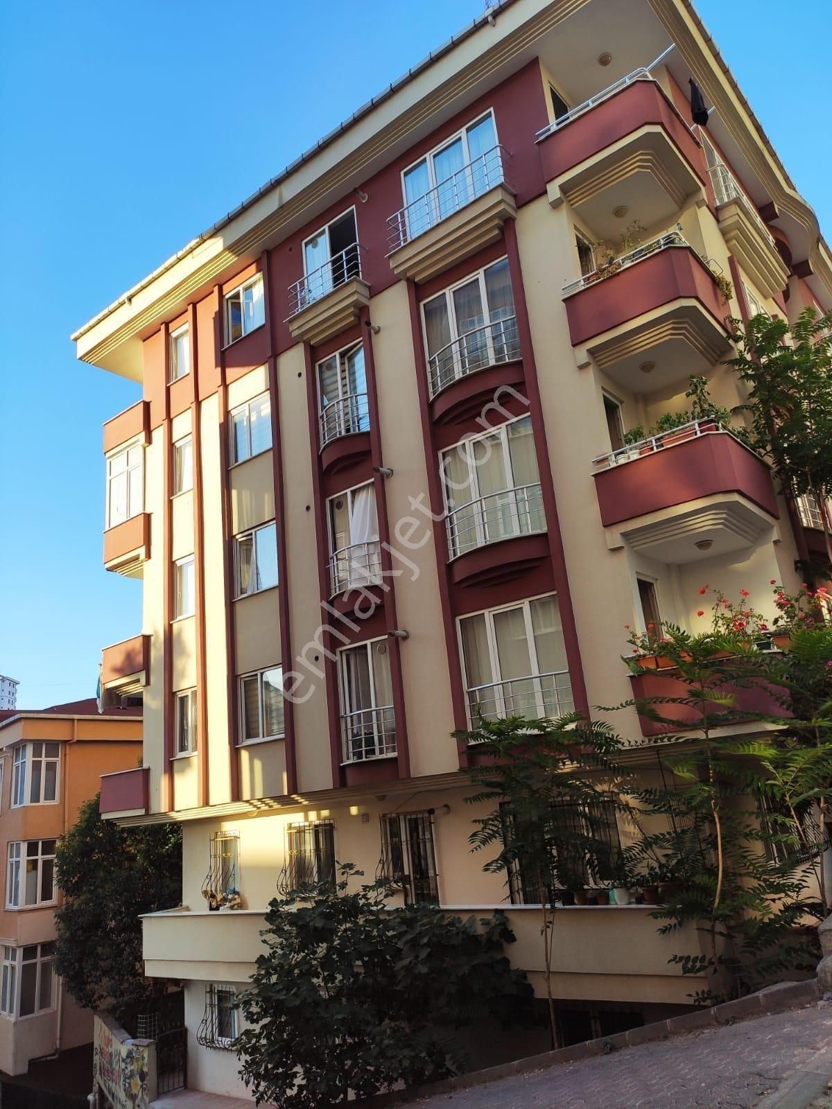 Acil Ümranıye Sıte Mah.de 4+2 Özel Ayrılmış Çift Daire