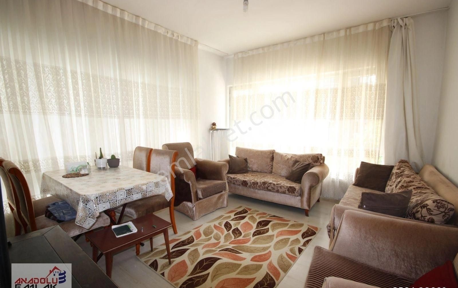 Bahçelievlerde 2+1 Ön Full Mobilyalı