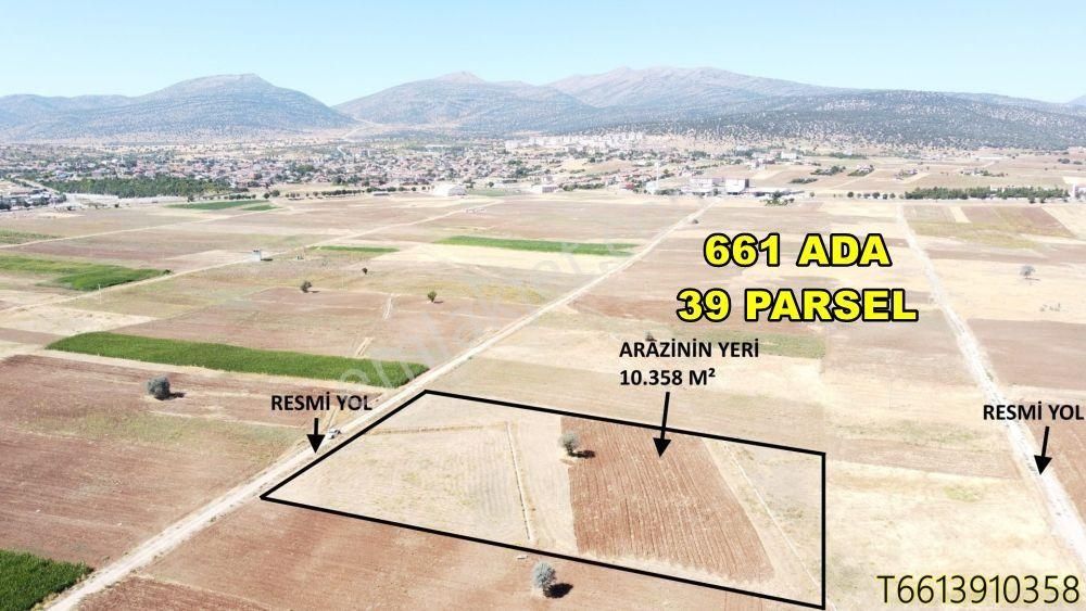 Konya Akören Merkezde 10.358 M² Satılık Tarla