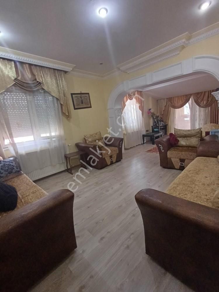 A.hisar Mah. Ticari+konut Arsalı Satılık 8+2 Dubleks