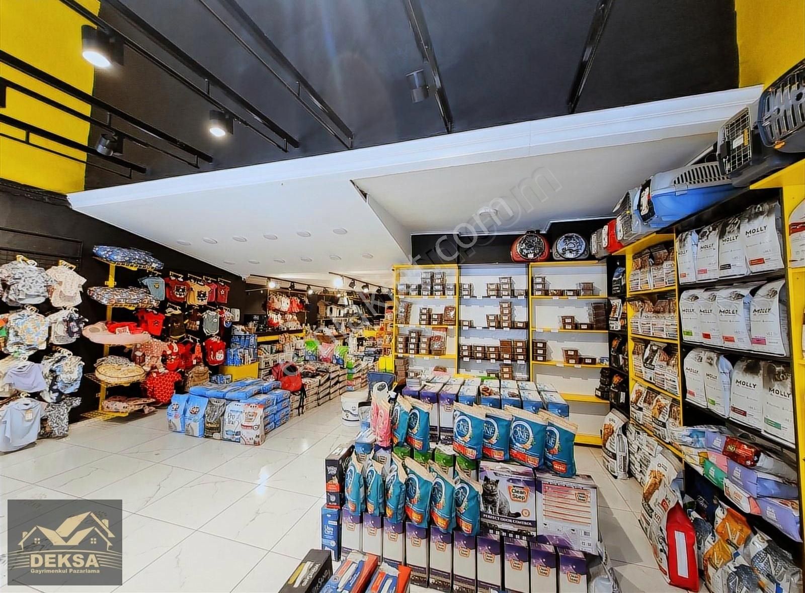 İzmit Merkez De Cadde Üzerinde Satılık 280 M2 Dükkan - Görsel 2