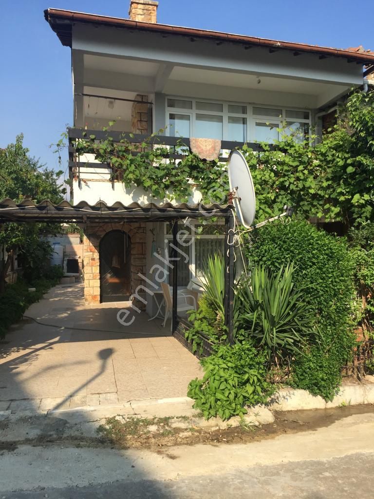 Sahibinden Müstakil Site İçi Denize Sıfır Yazlık