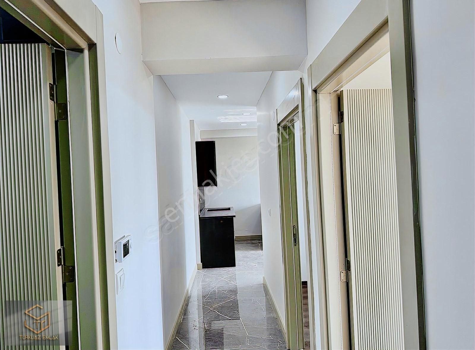 Menemen Uğur Mumcu Da Kiralık 2+1 Site İçi Sıfır Daire