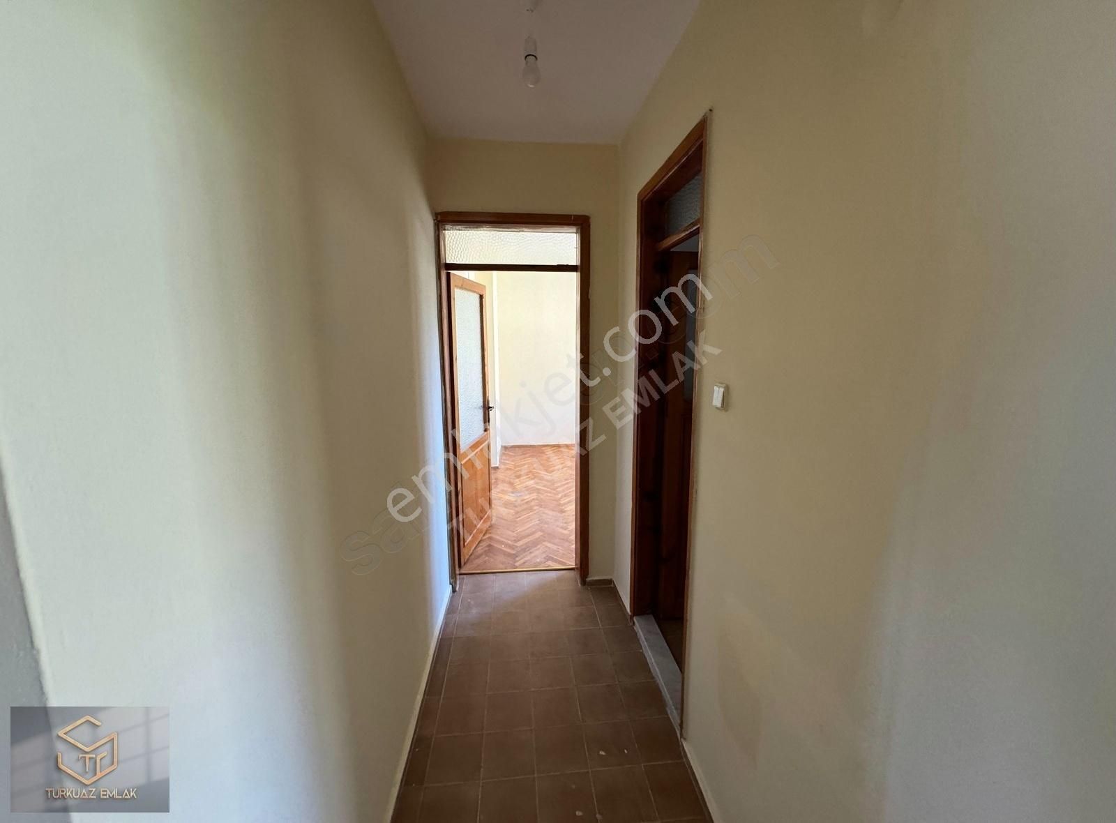 Menemen Atatürk Mah. Hıdırtepe De Kiralık 2+1 100 M² Daire