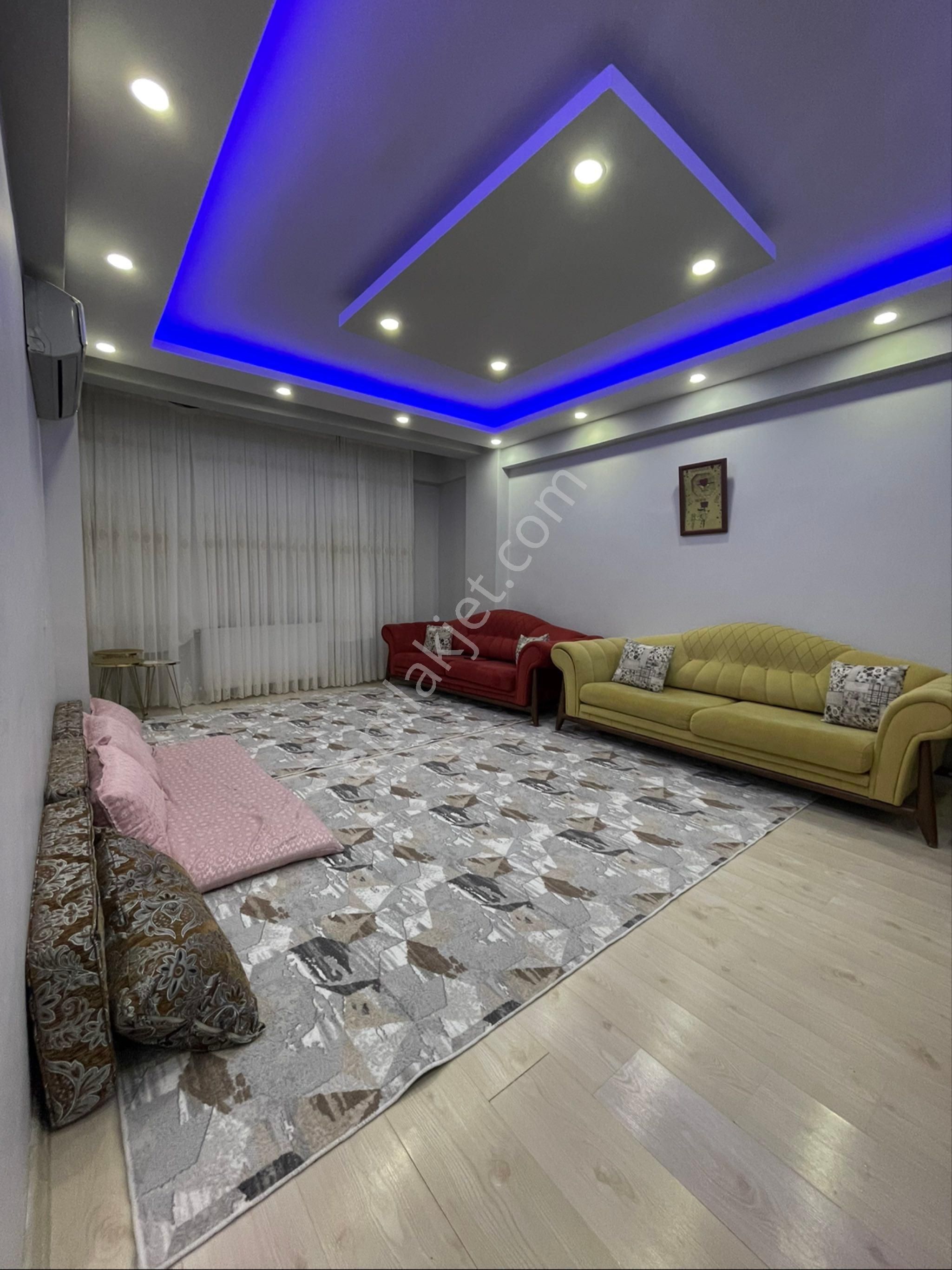 Süper Giyinme Odalı 5 Odalı Daire