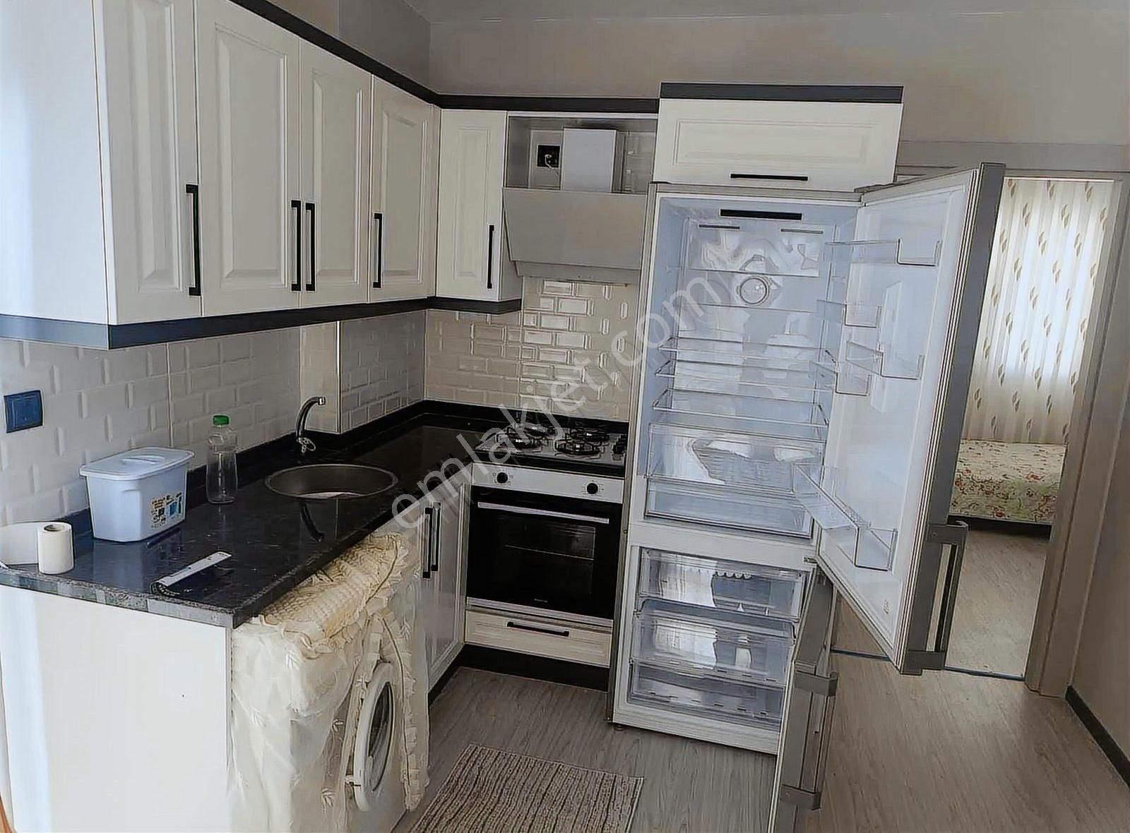Gold Plus Emlaktan Sarıçam Stad Yakını Kiralık Eşyalı 1+1