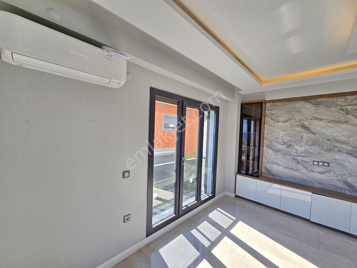 Altınoluk Satılık Bahçeli Dubleks Daire / Denize Yakın - Görsel 8