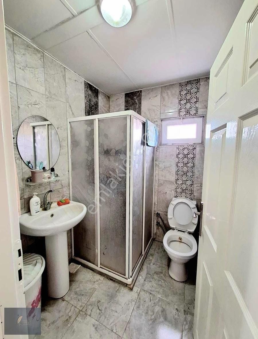 Boğaz Asfaltına Cephe Satılık Bahçe Ve Bağ Evi