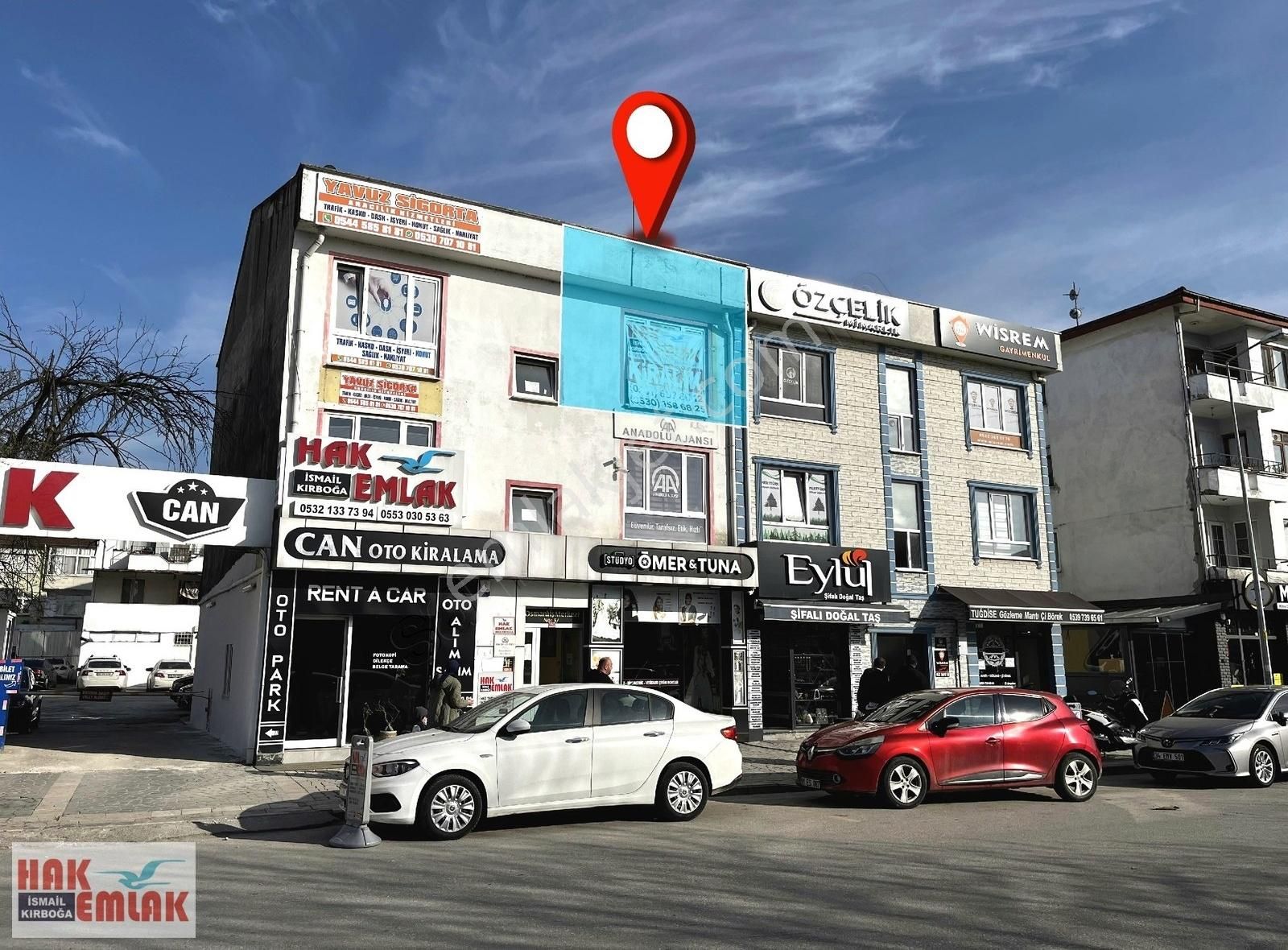 Hak Emlak'tan Çarşının Tam Göbeğinde Kiralık 1+1 Ofis