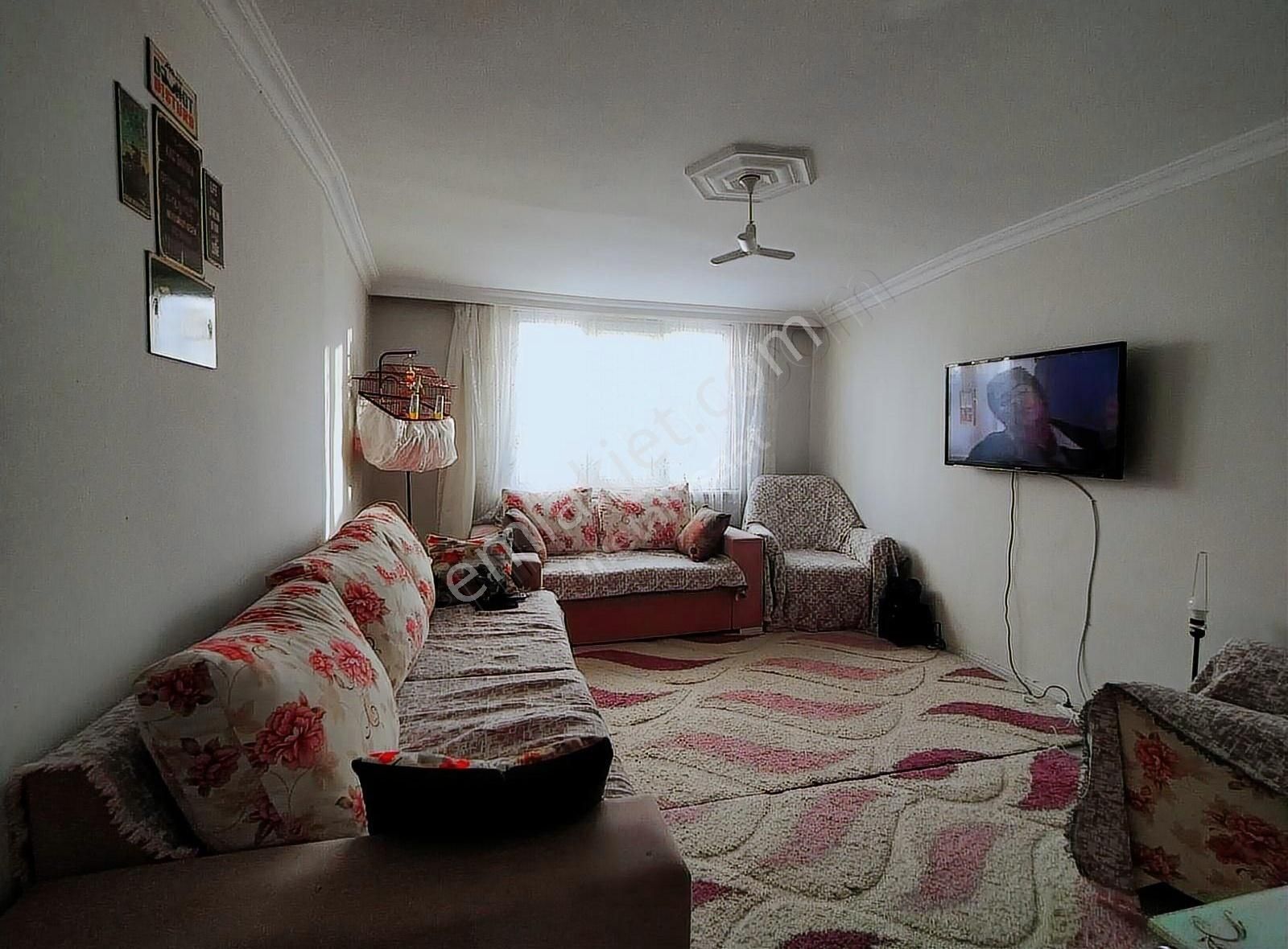 Küçükçekmece Yeşilovada Satılık 90.m2.daire.2+1-1.500.000.tl
