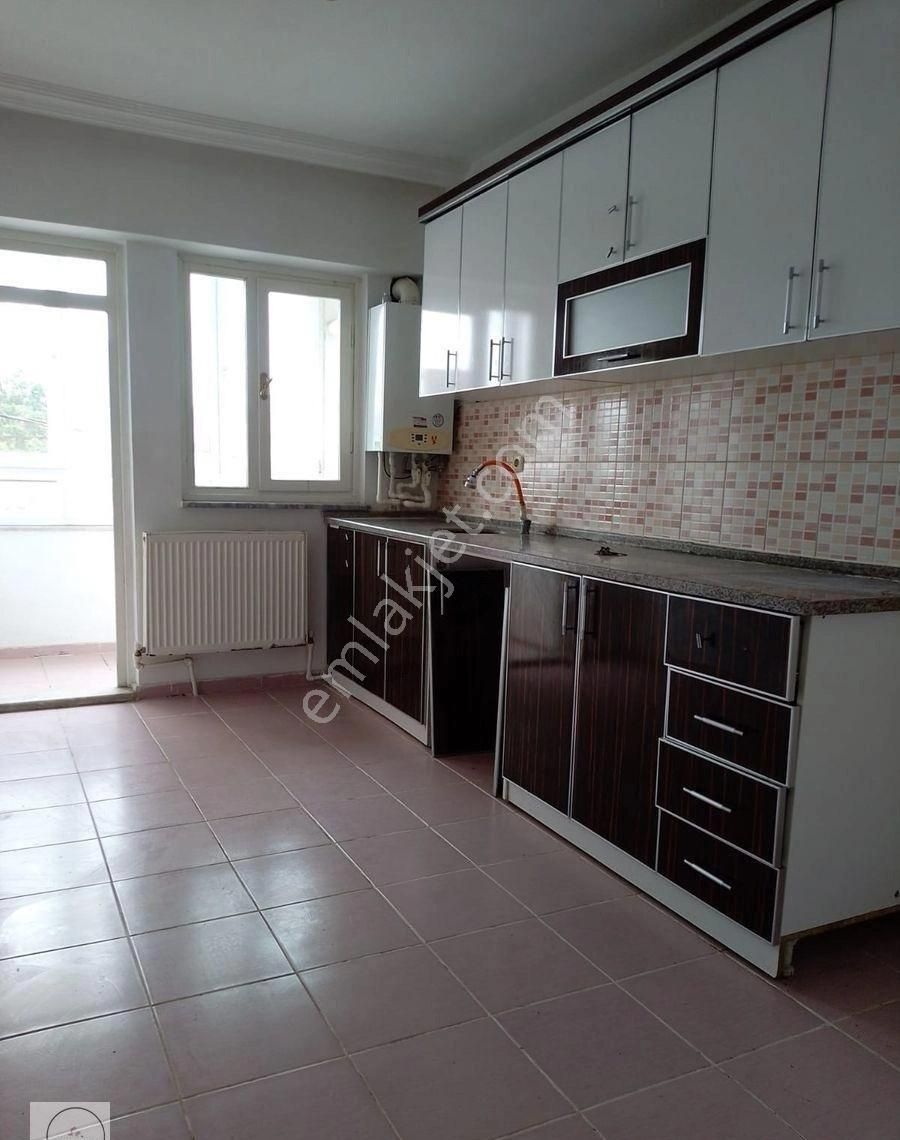 Satılık Acil Daire