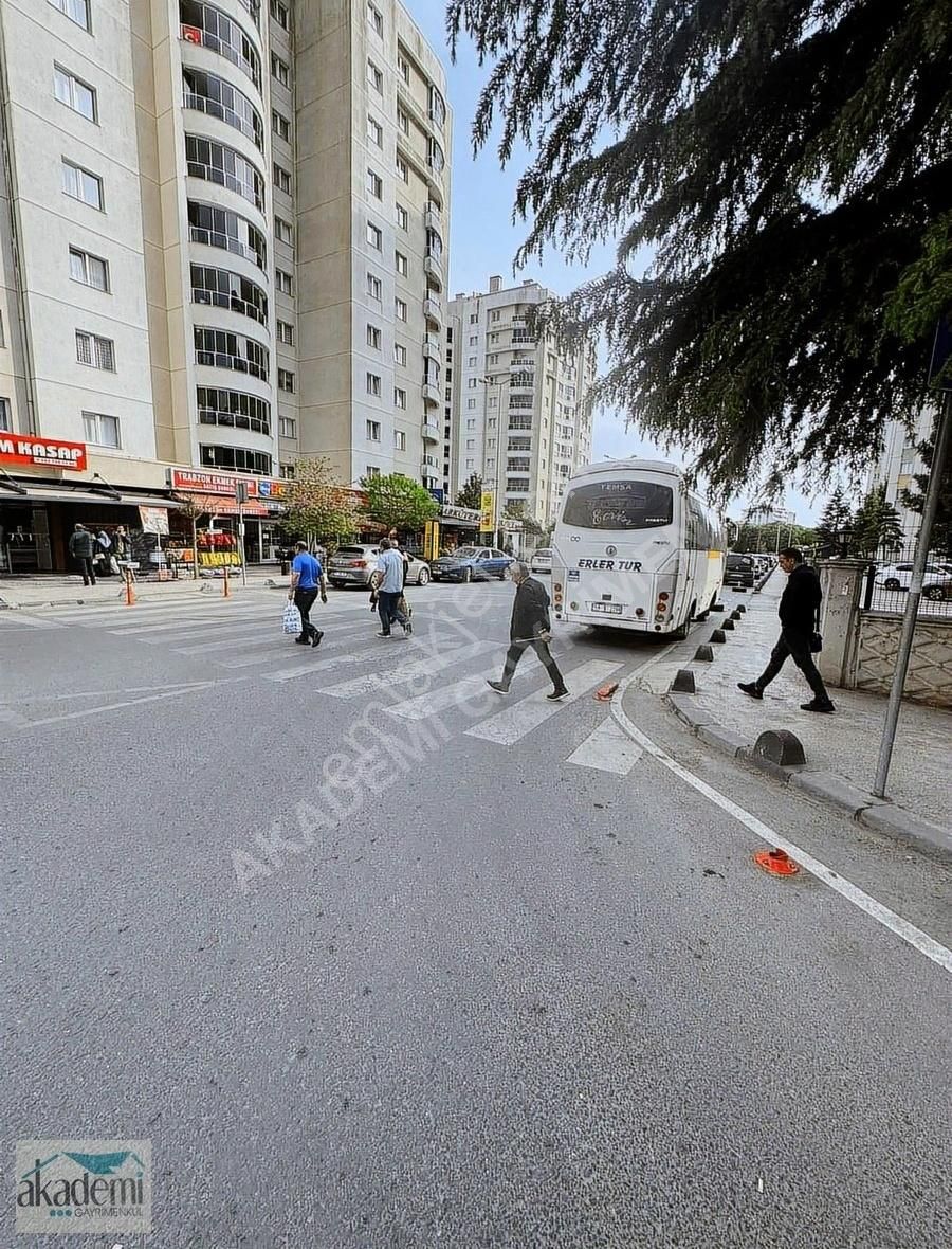 Çerkezköy Tepe Emlak Konutlarında Arakat 2+1 Kiralık Daire