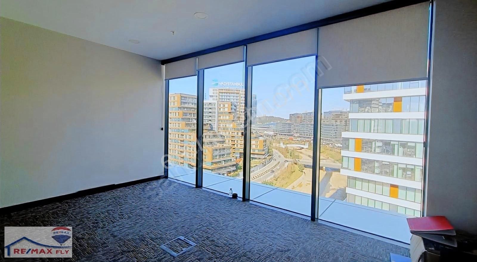 Porta Vadi Kiralık Ofis 125m2 3 Bölümlü Mutfaklı Vadistanbul - Görsel 32