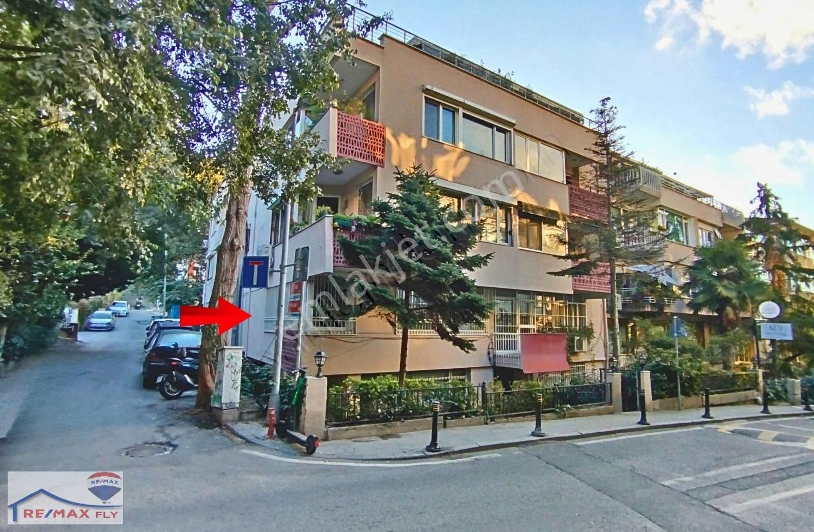 Bebek'te Sahile Yakın Kiralık 4,5+1 Daire