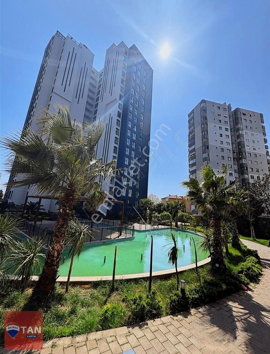 Pendik Siltaş Marina Deniz Manzaralı 3+1 Satılık Daire