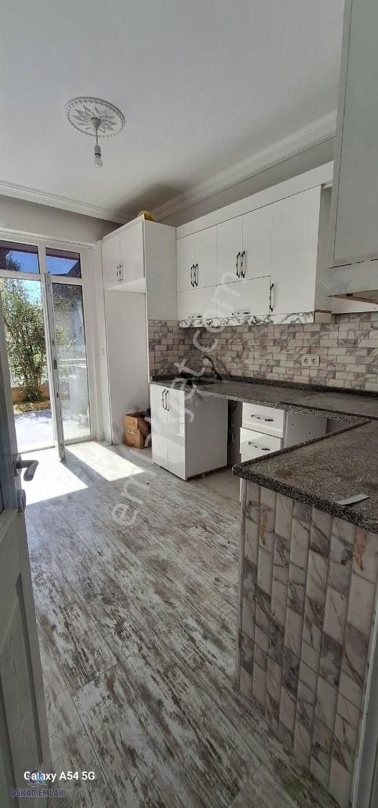Sarılar Mahallesi Yüksek Giriş 3 Artı 1 Satılık Daire
