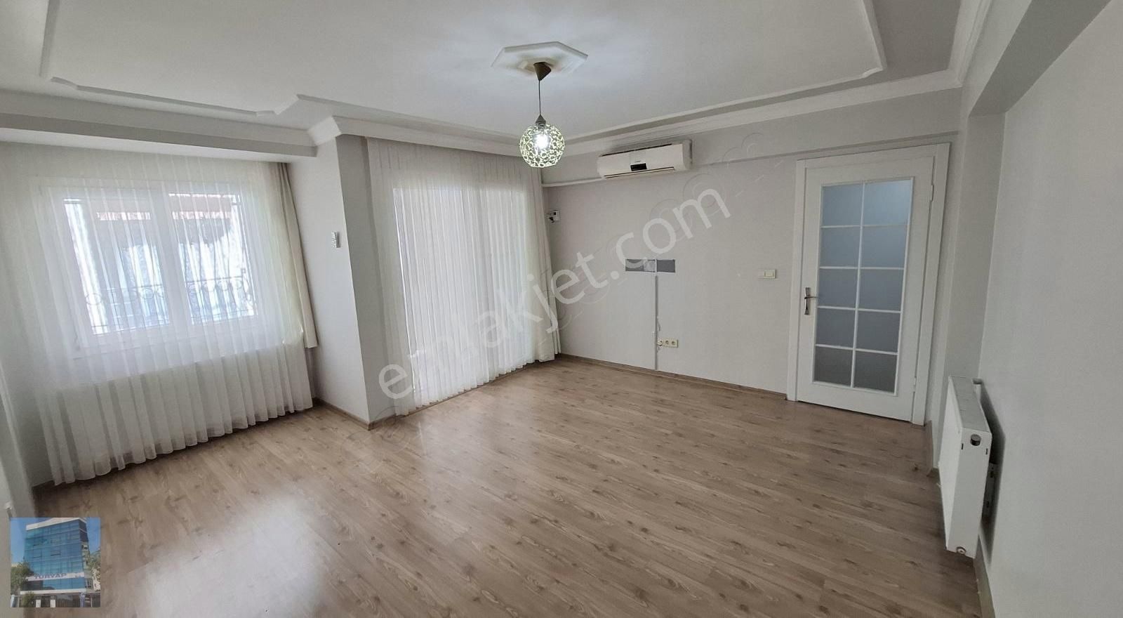 Karabağlar Refet Bele'de Kiralık Geniş 2+1