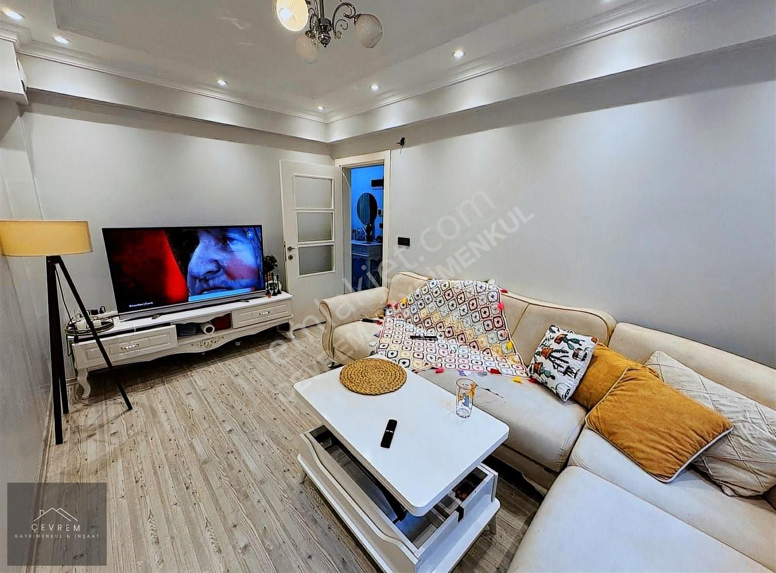 **çevrem**den Gültepede Yatırıma Uygun Kullanışlı 2+1 70m² Daire