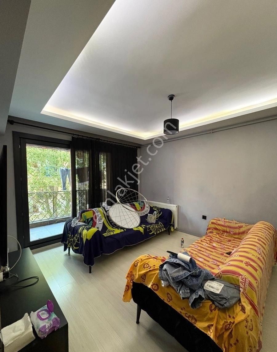 İzmir Buca Göksu Mahallesi’nde Satılık Doğalgazlı 2+1 Yüksek Giriş Daire!