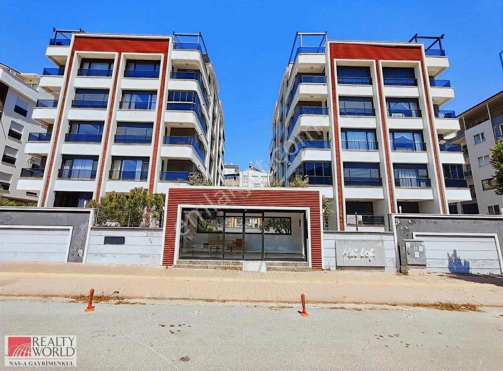 Konyaaltı Sarısu'da Satılık 1+1 Daire | Havuz Ve Doğa Manzaralı