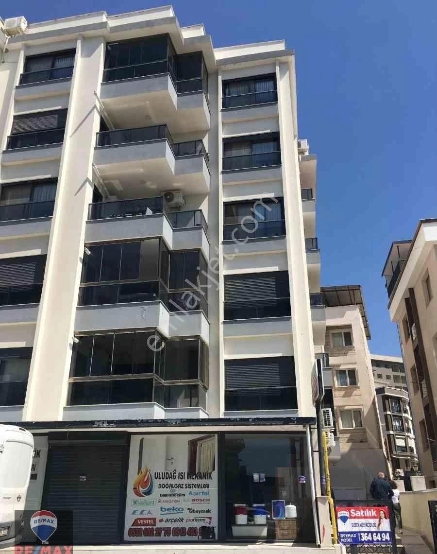 Ulukent Merkezde Satılık 3+1 Daıre