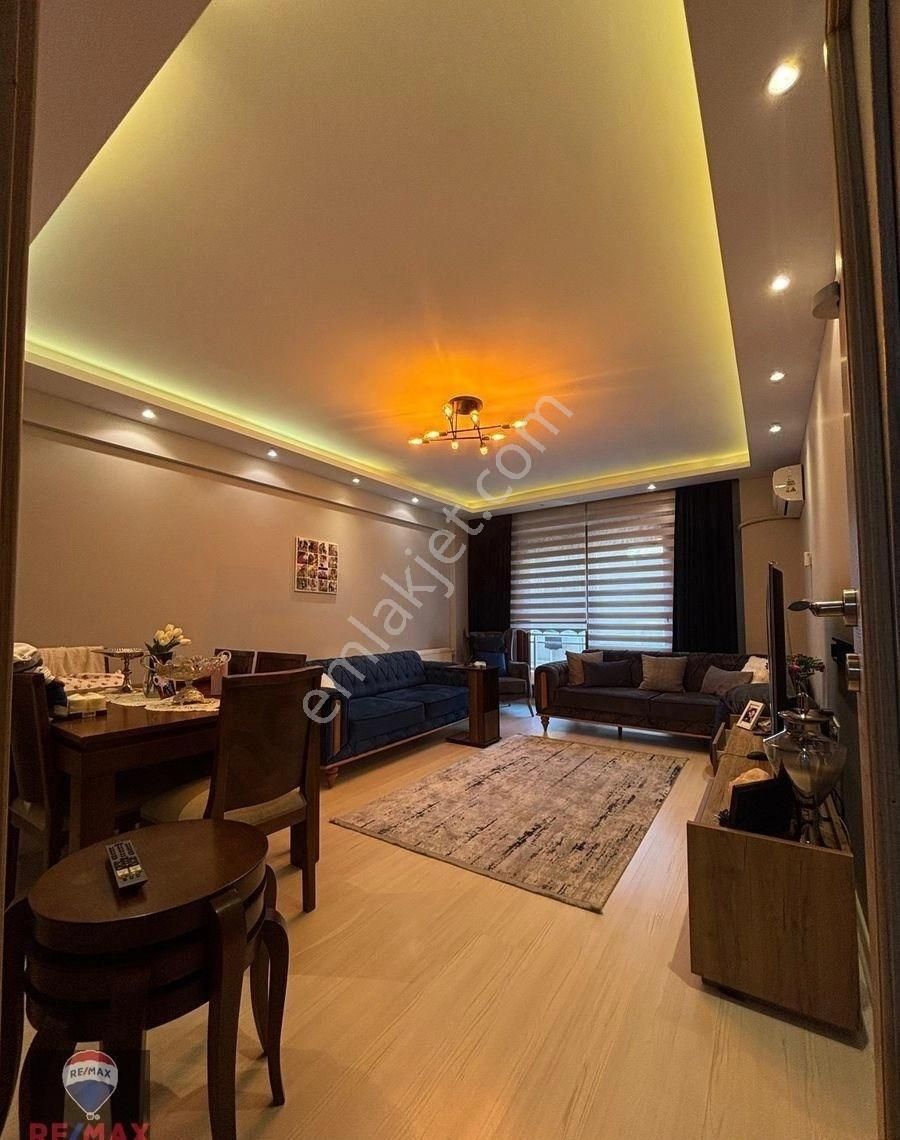 Karşıyaka Alaybey’de 3+1 Arakat Satılık Daire