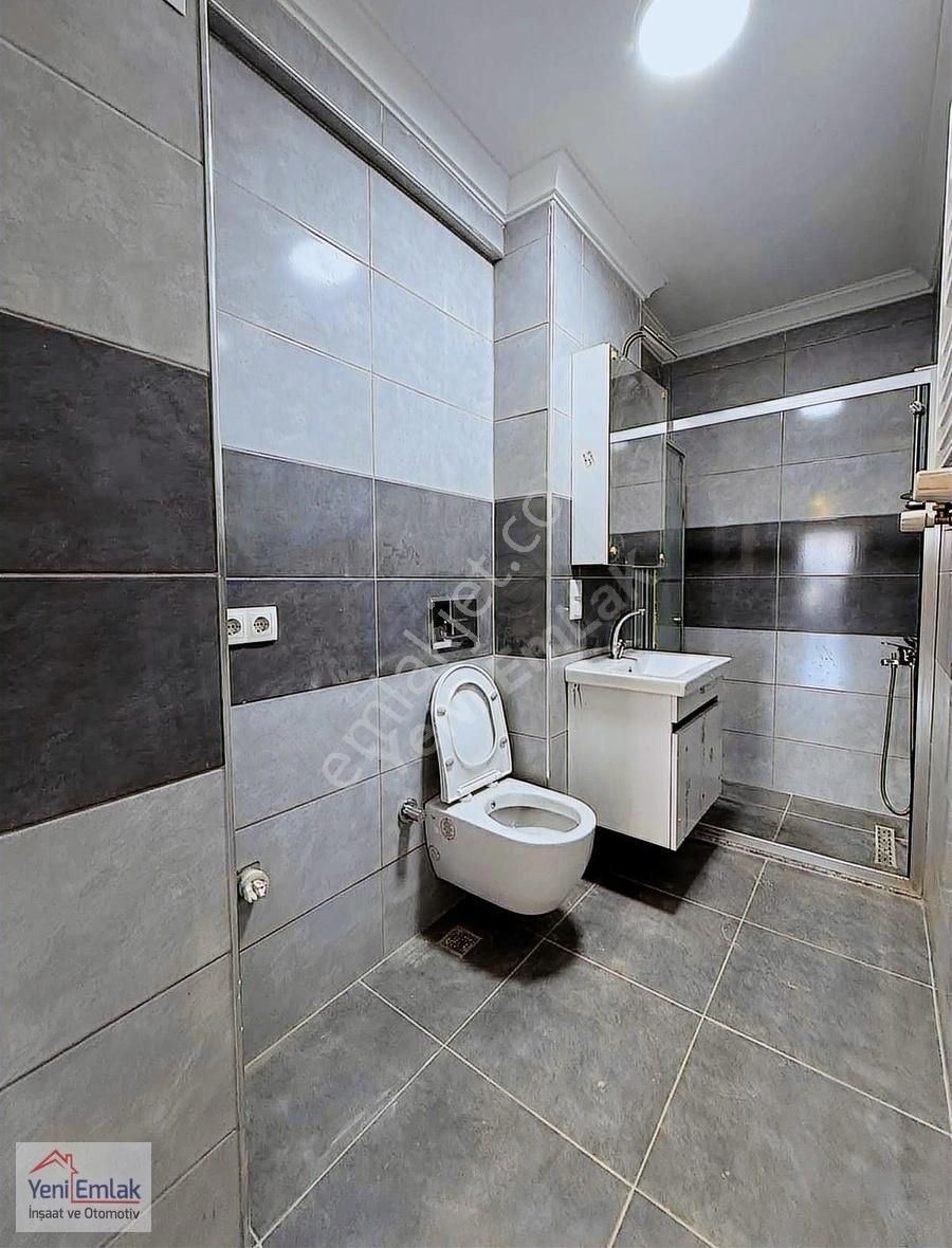 Yeni'den 85m2 2+1 Sıfır En Üst Kat Halk Cad. Ulaşıma Çok Yakın