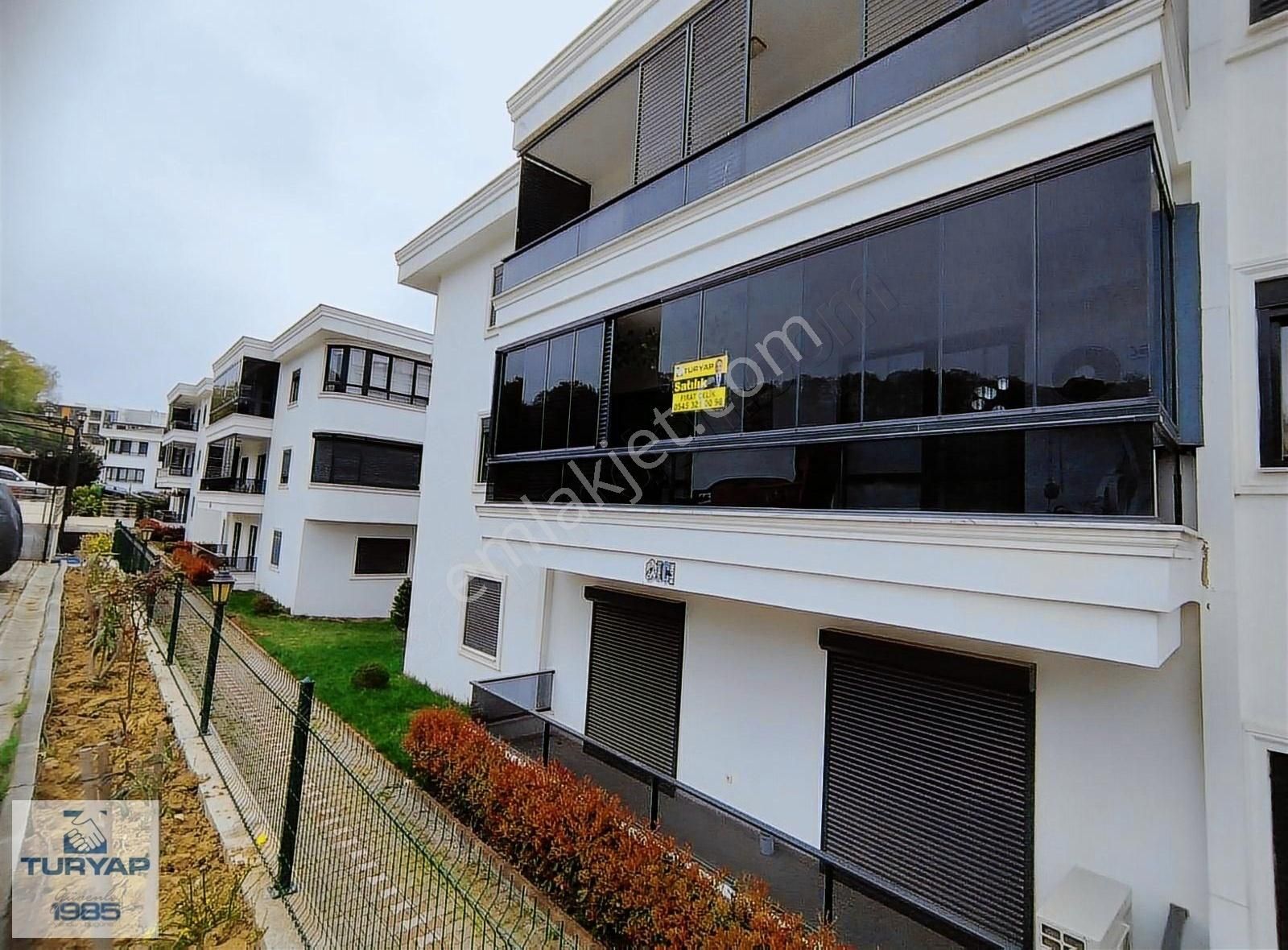 Yalova Merkez Havuzlu Güvenlikli Sitede Eşyalı Ara Kat Daire
