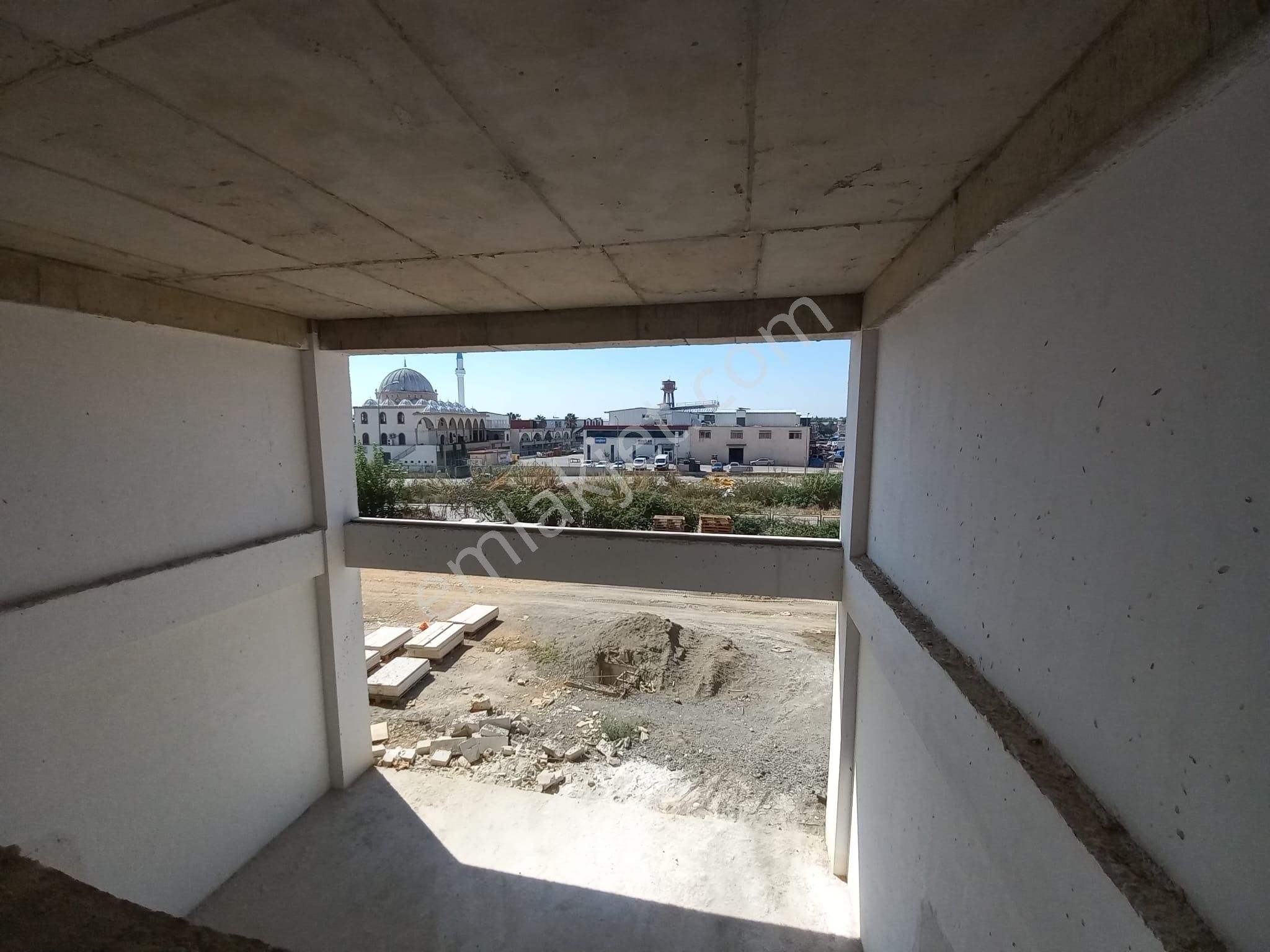 Kiza İş Merkezinde Asma Katlı Geniş Kiralık İş Yeri