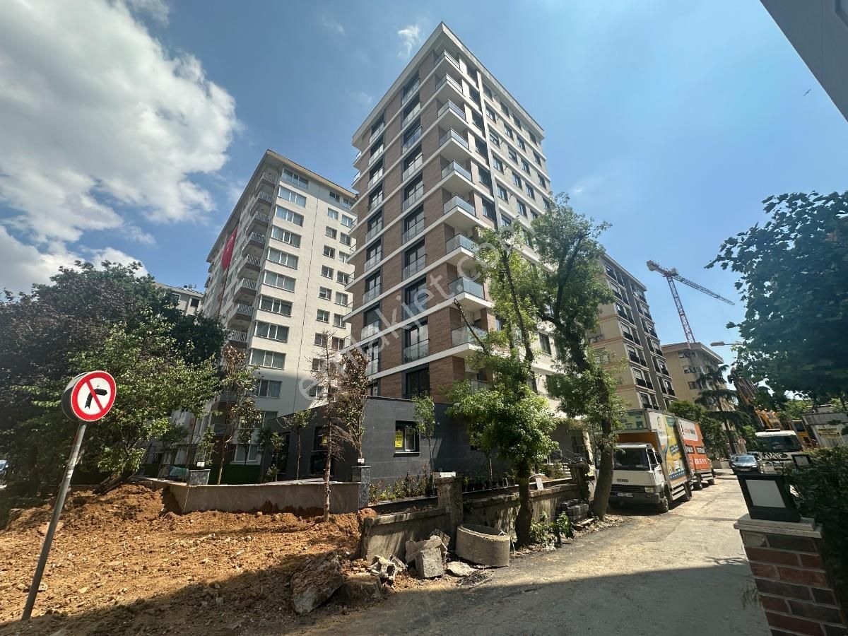Turyap Göztepe Den Göztepe Merkez De 2+1 Kiralık Daire