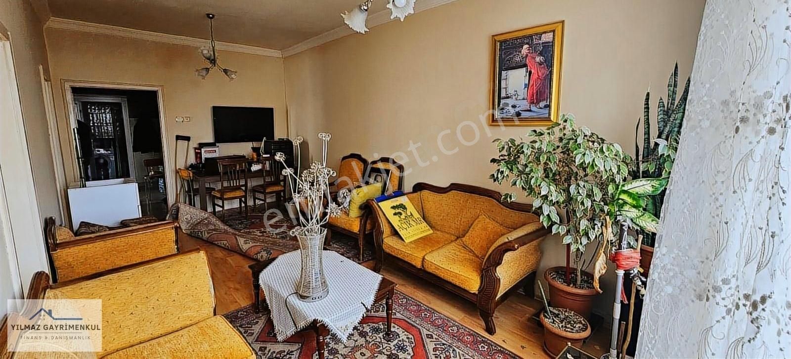 Abidinpaşa Münzeviler Cadde Üzerinde Yatırımlık 3+1 Daire