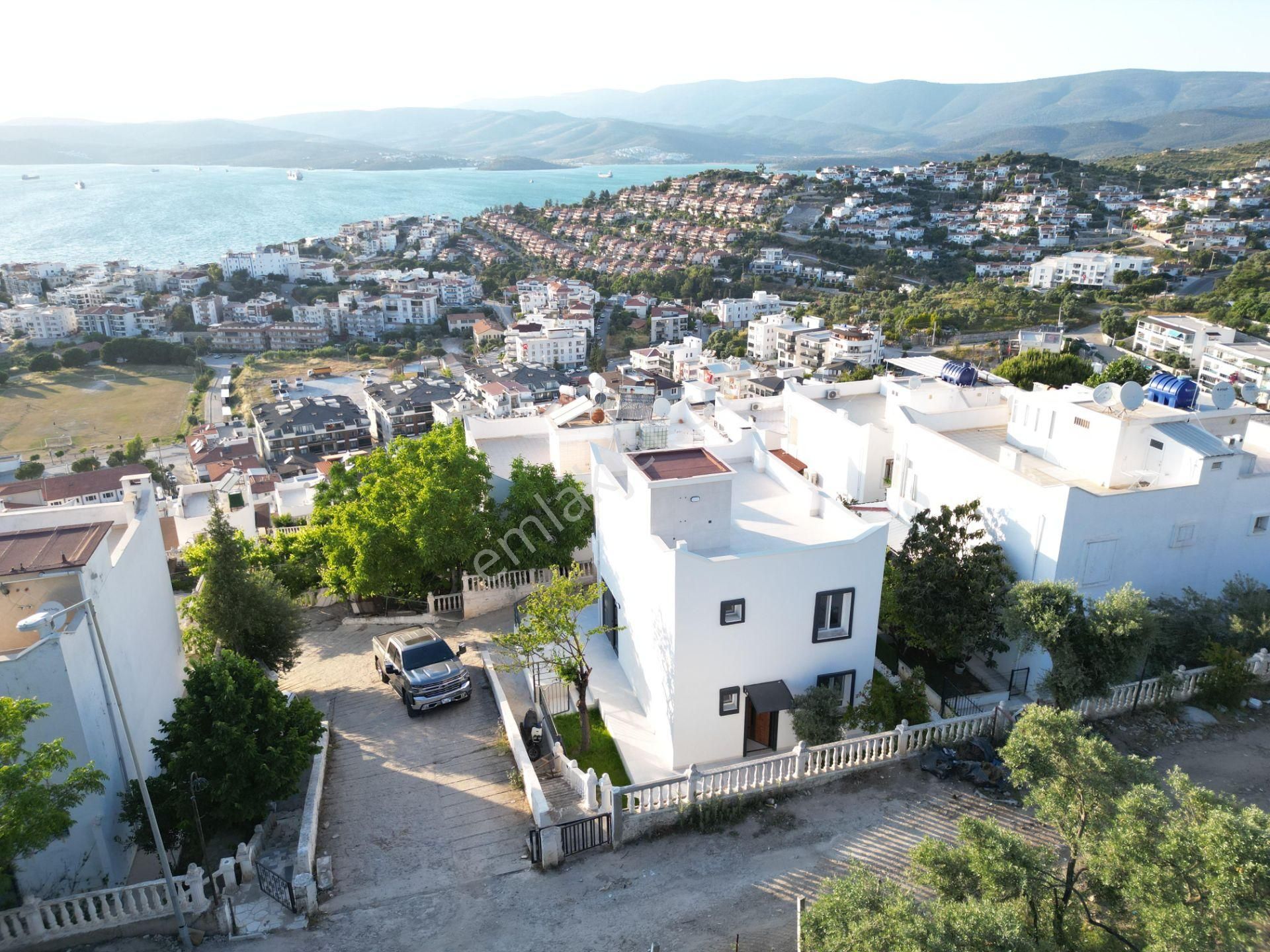 Milas Güllük'te Satılık Site İçerisinde Tam Müstakil Köşe Villa - Görsel 8