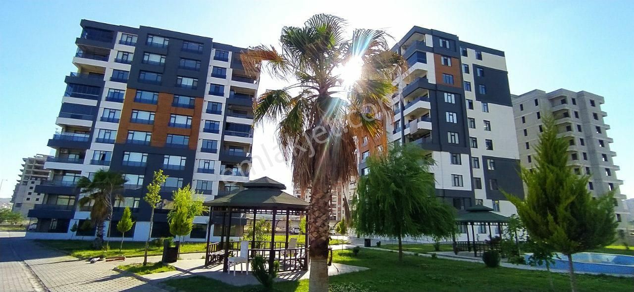 World İlkevim'den Site İçerisinde Ferah Ve Geniş Satılık Daire