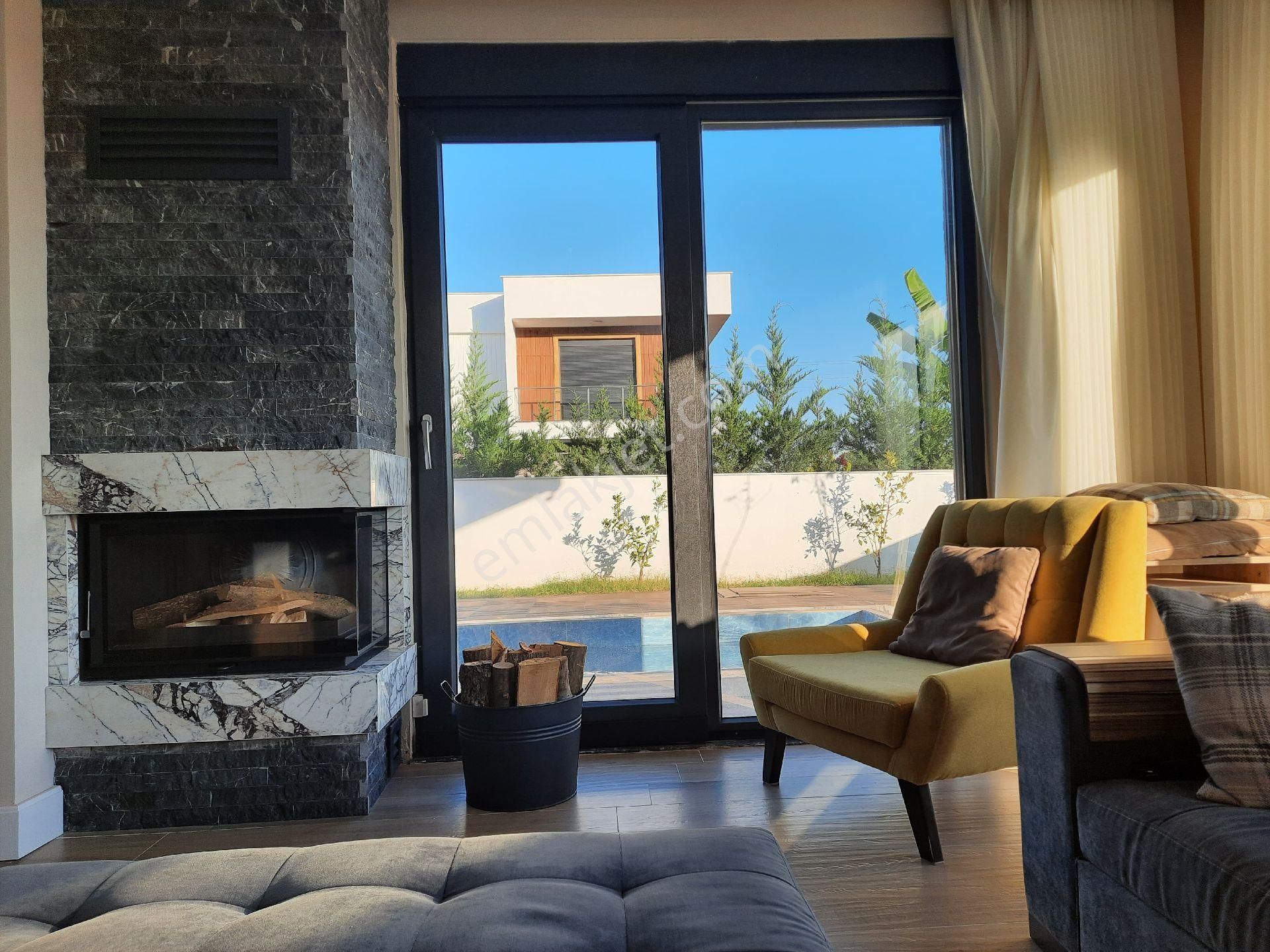 Sahibinden Döşemealtı 196m2 4+1 Villa, 500m2 Arsa, 10m Yüzme Havuzu, Eksiksiz - Görsel 19