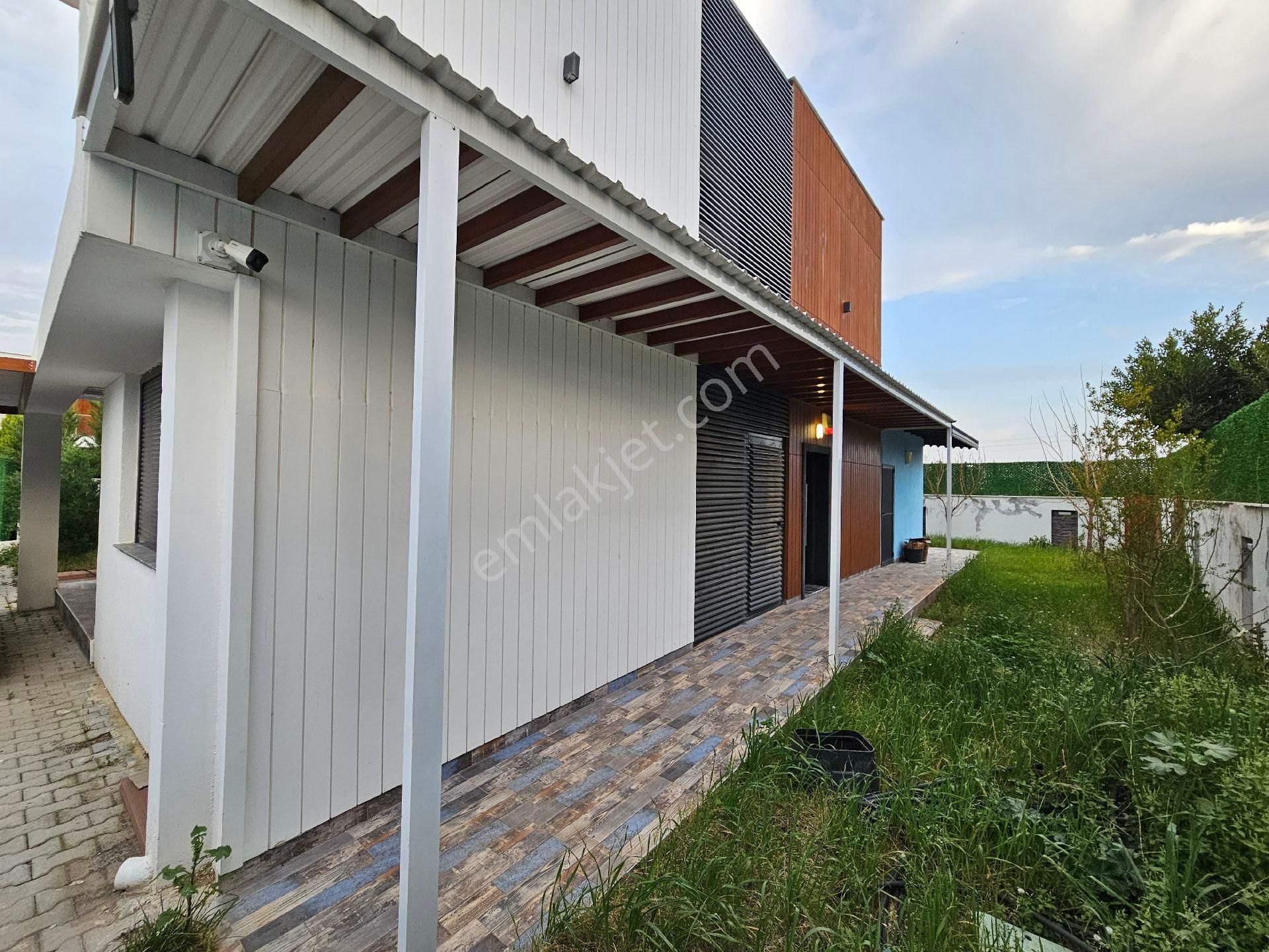 Sahibinden Döşemealtı 196m2 4+1 Villa, 500m2 Arsa, 10m Yüzme Havuzu, Eksiksiz - Görsel 23