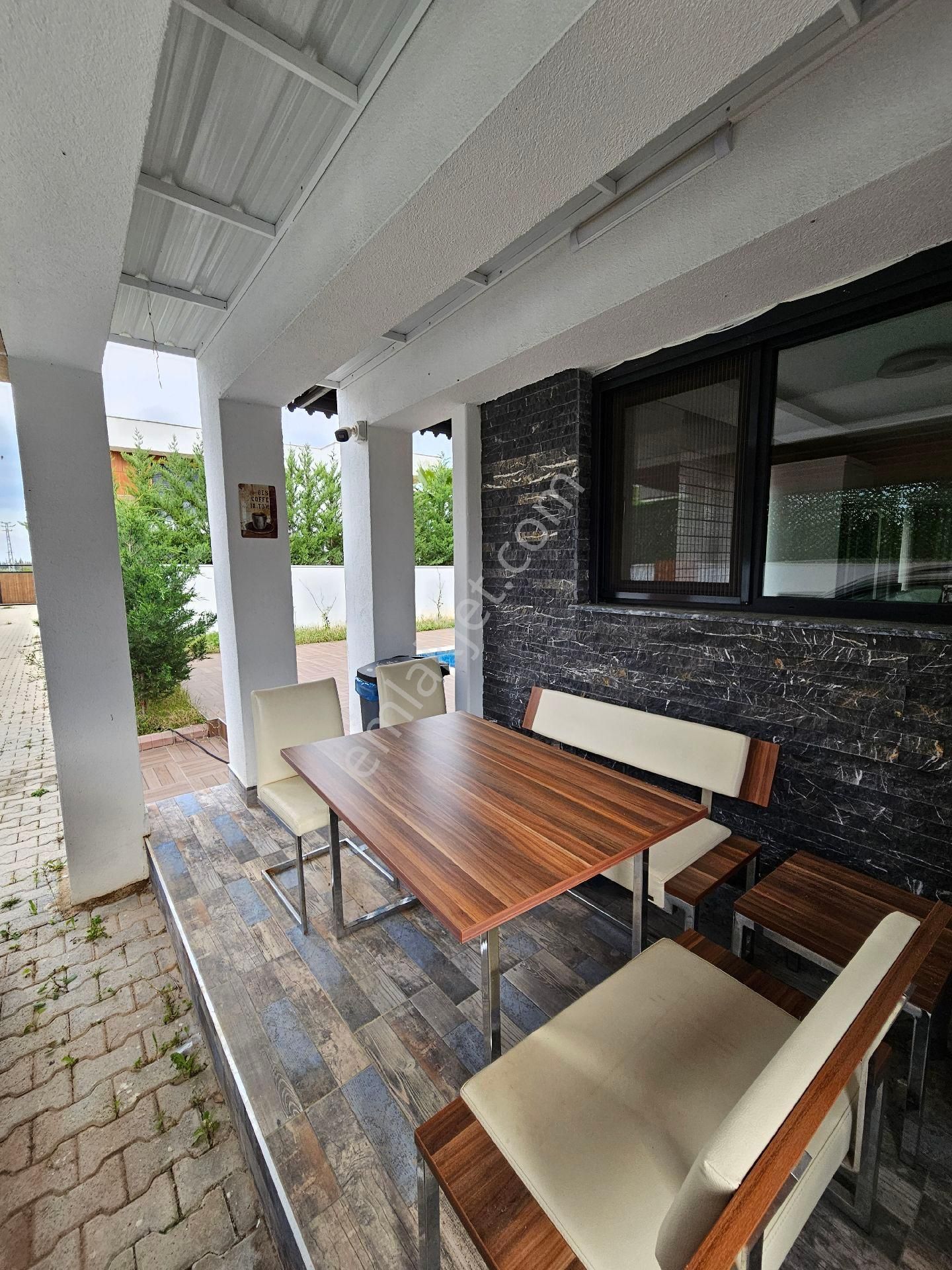 Sahibinden Döşemealtı 196m2 4+1 Villa, 500m2 Arsa, 10m Yüzme Havuzu, Eksiksiz - Görsel 2