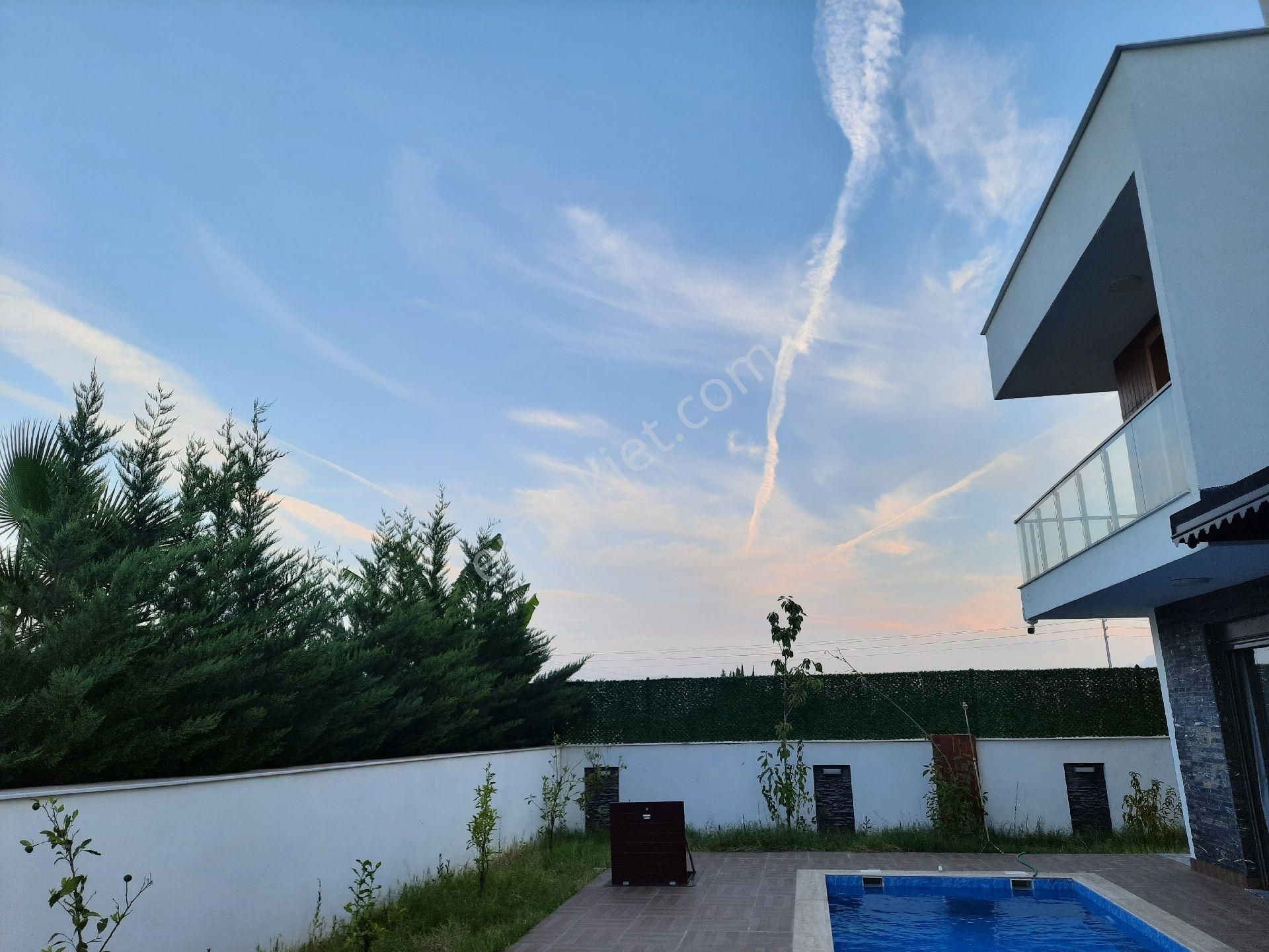 Sahibinden Döşemealtı 196m2 4+1 Villa, 500m2 Arsa, 10m Yüzme Havuzu, Eksiksiz - Görsel 34