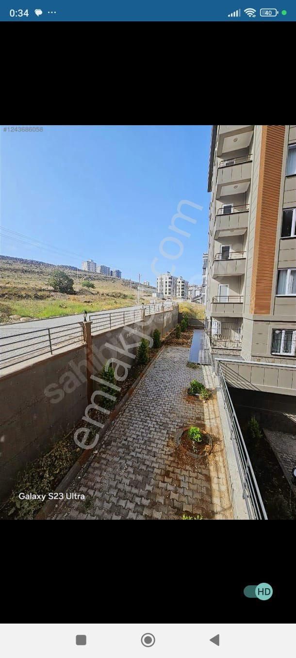 Acil Emlaktan Satılık 2+0 Daire