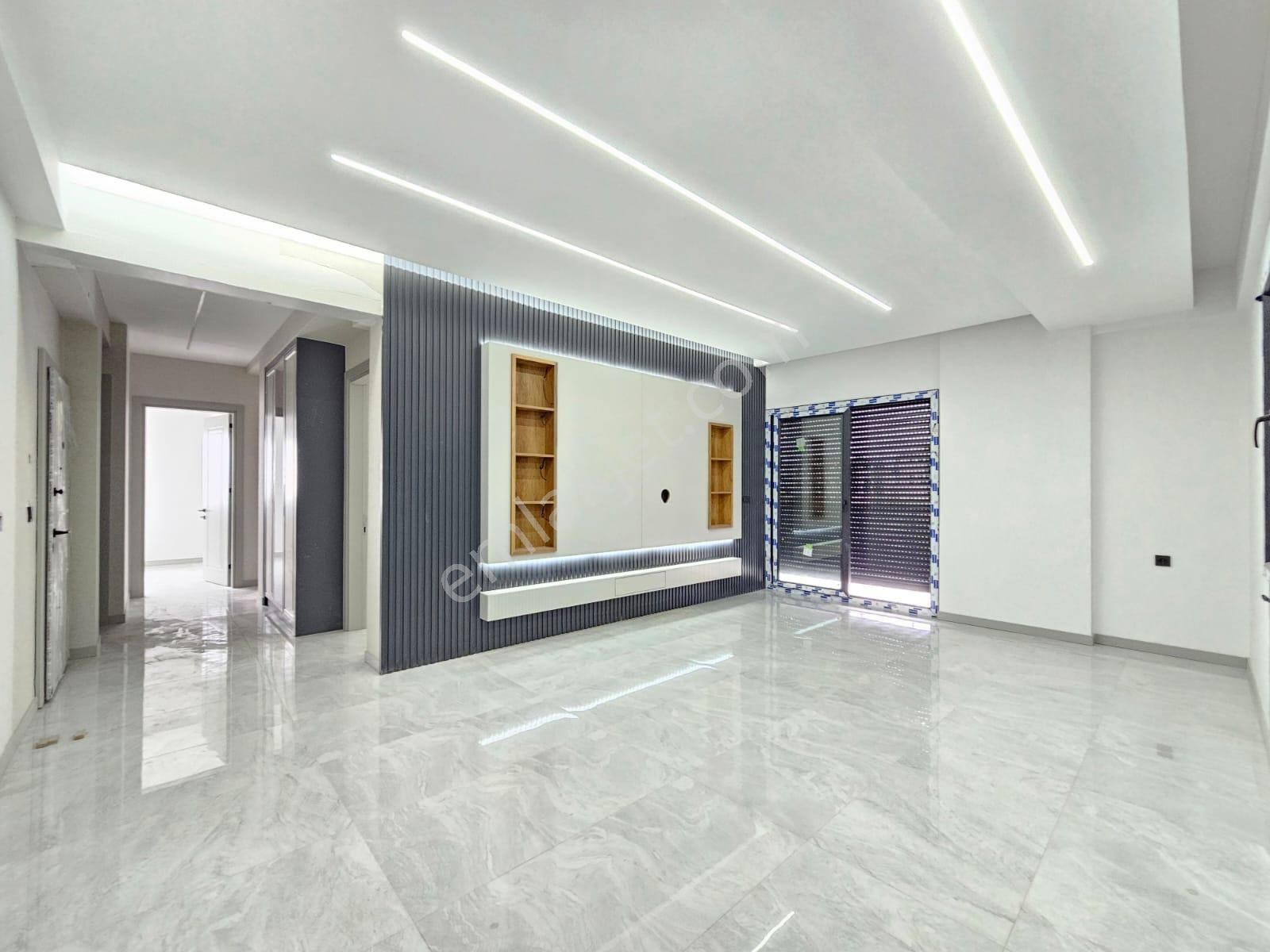 Denizli Yenişafak'ta 2+1 130 M2 Ebeveyn Banyolu Lüks İşçilikte Önü Park Cepheli Satılık Daireler