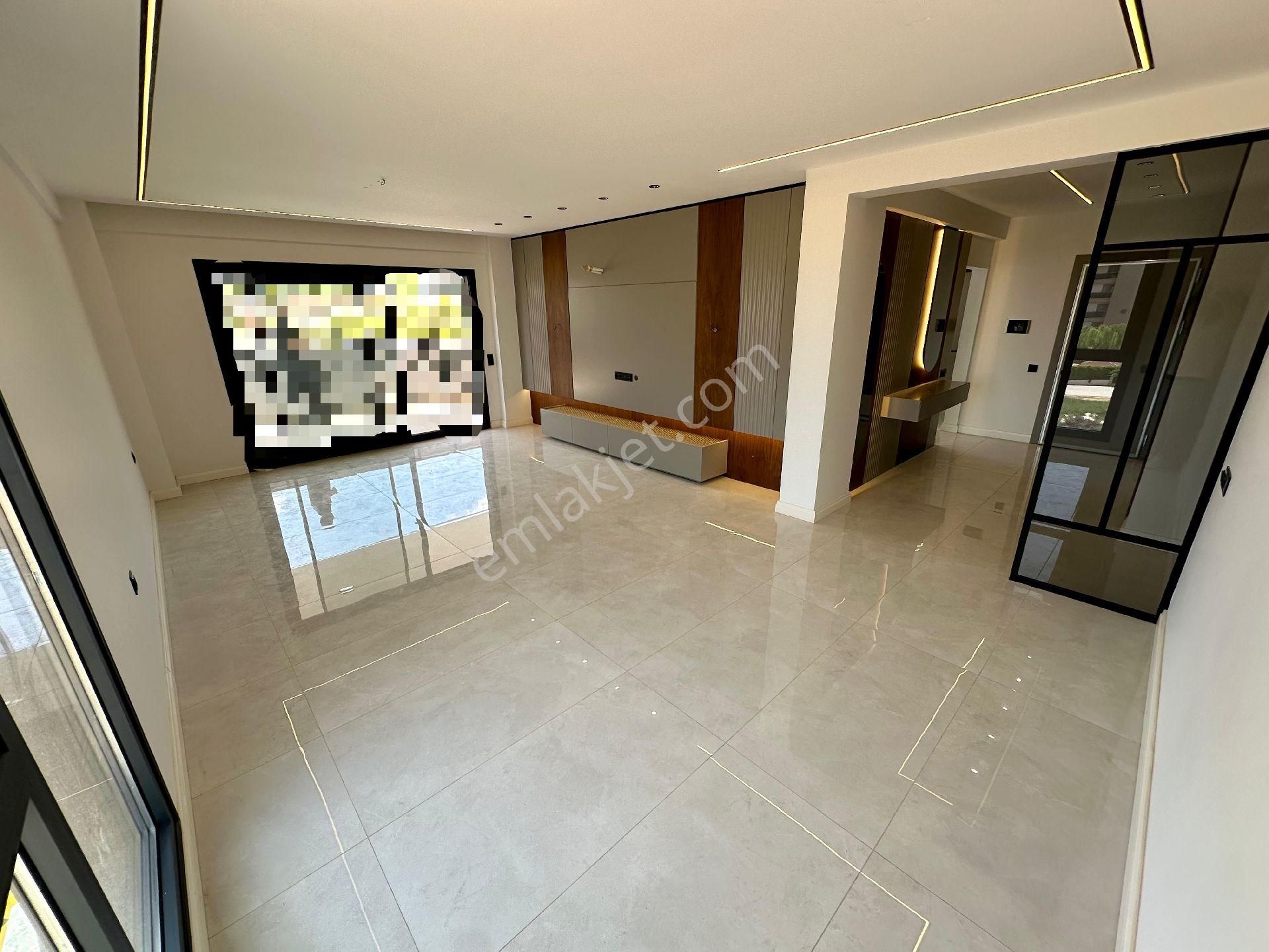 1200 Evlerde 260m² 4+1 Harika Genişlikte Ultralüks İşçiliğe Sahip Süper Daireler - Görsel 8