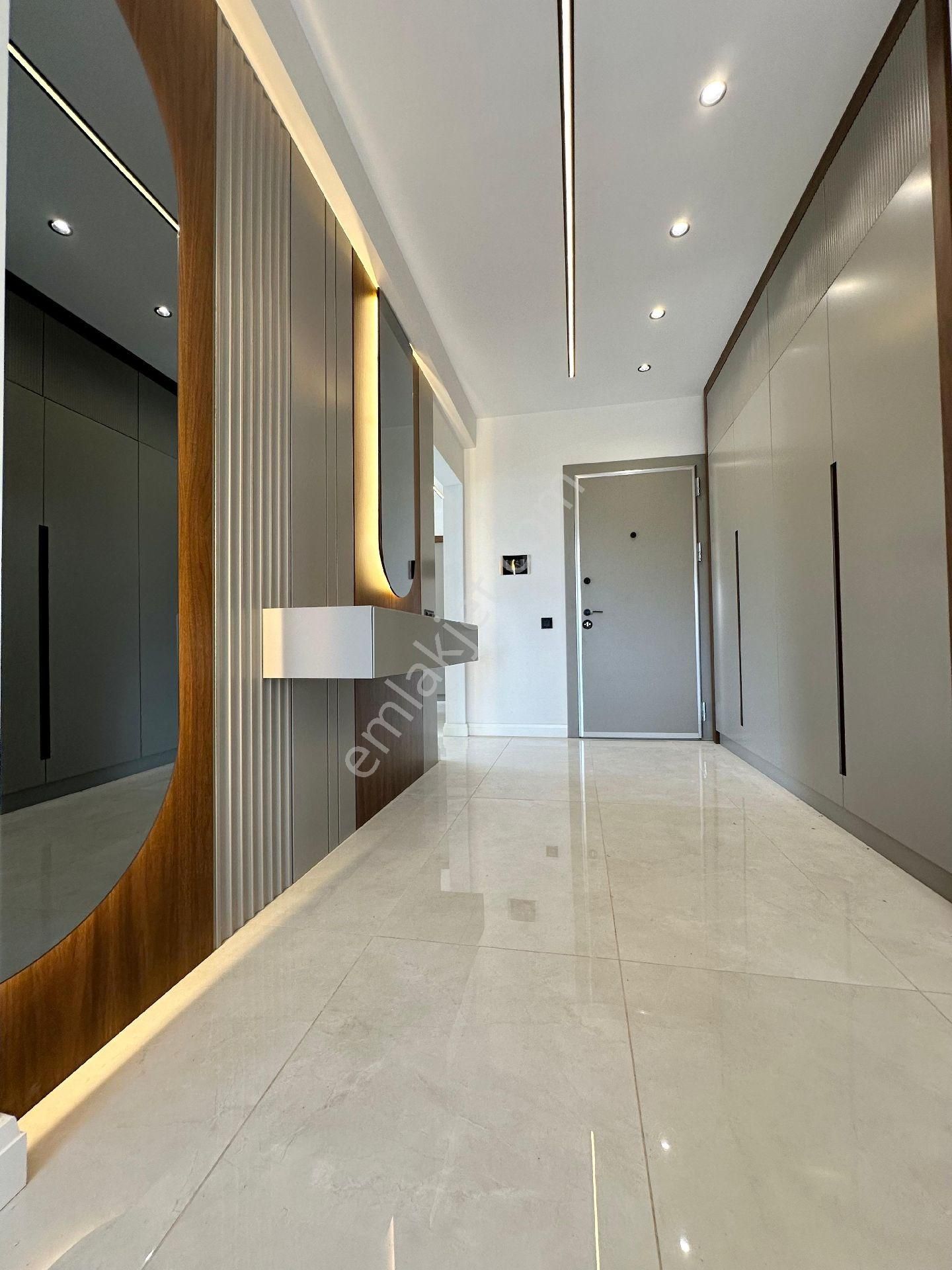 1200 Evlerde 260m² 4+1 Harika Genişlikte Ultralüks İşçiliğe Sahip Süper Daireler - Görsel 14