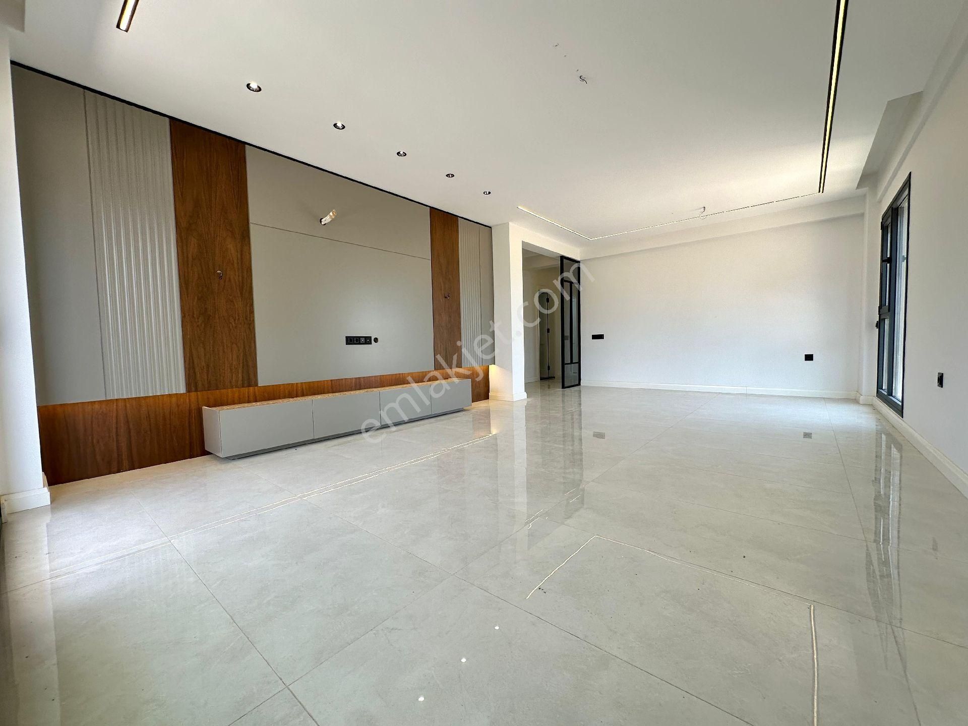 1200 Evlerde 260m² 4+1 Harika Genişlikte Ultralüks İşçiliğe Sahip Süper Daireler - Görsel 4